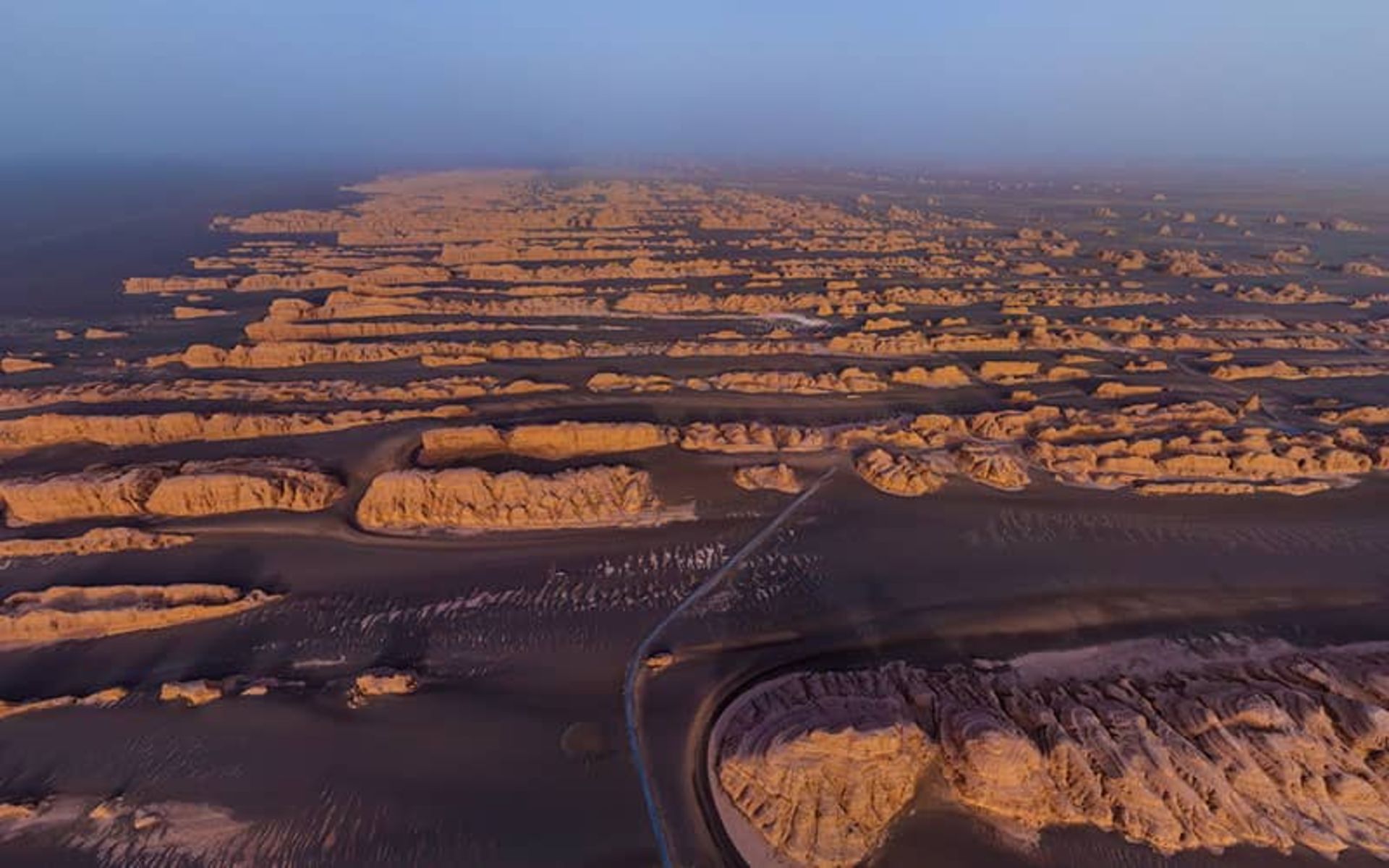 ژئوپارک ملی دون‌هوانگ یاردانگ