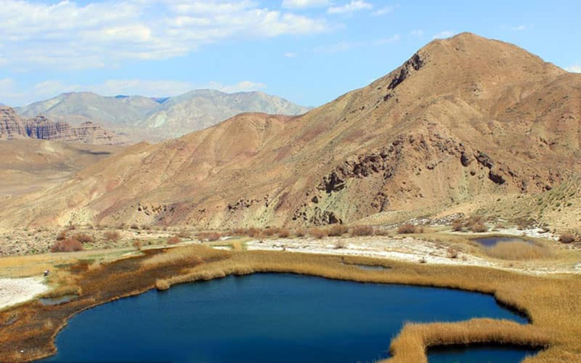 دریاچه آهنک