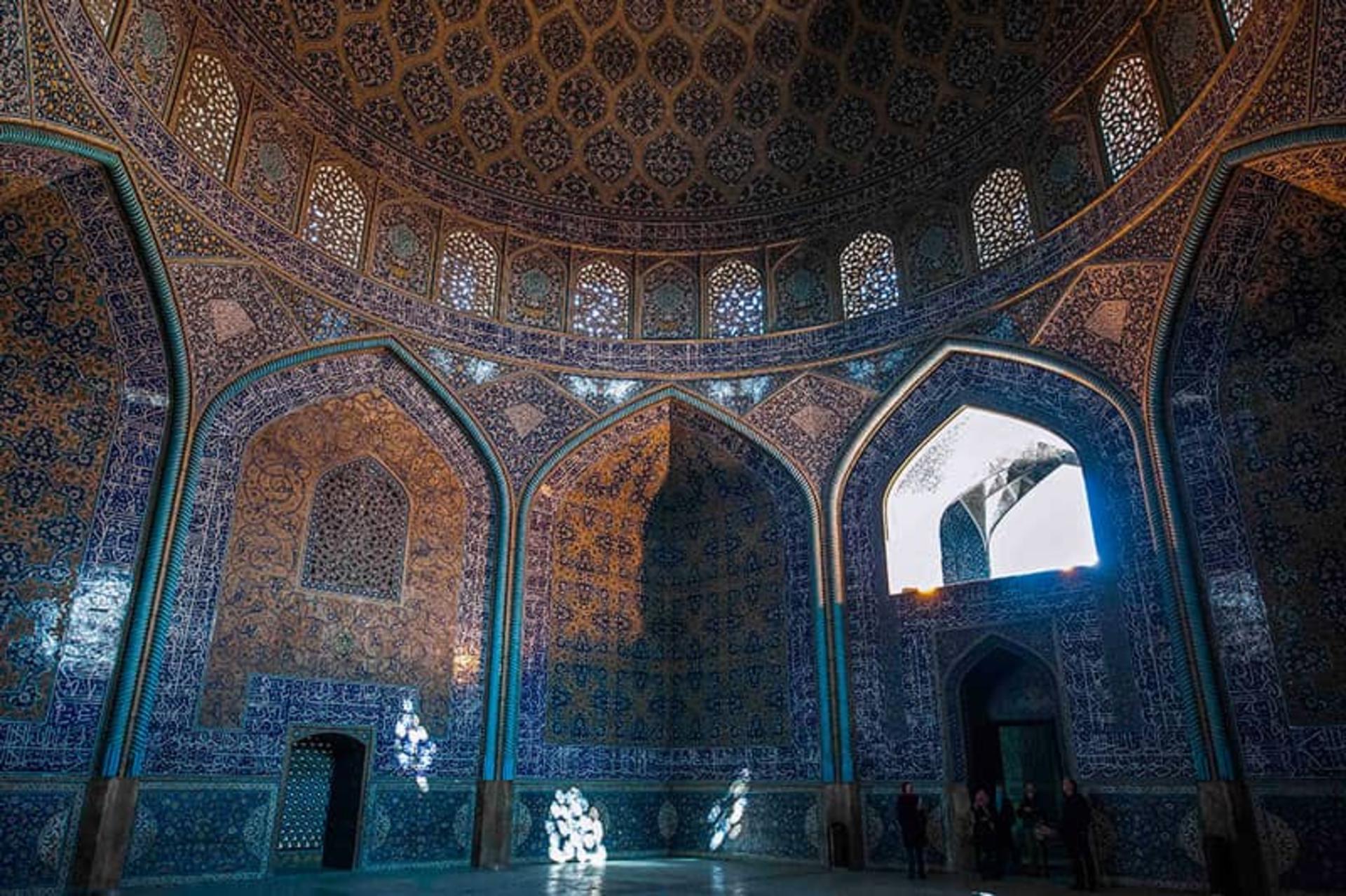 میدان نقش جهان اصفهان و بناهای باشکوه اصفهان