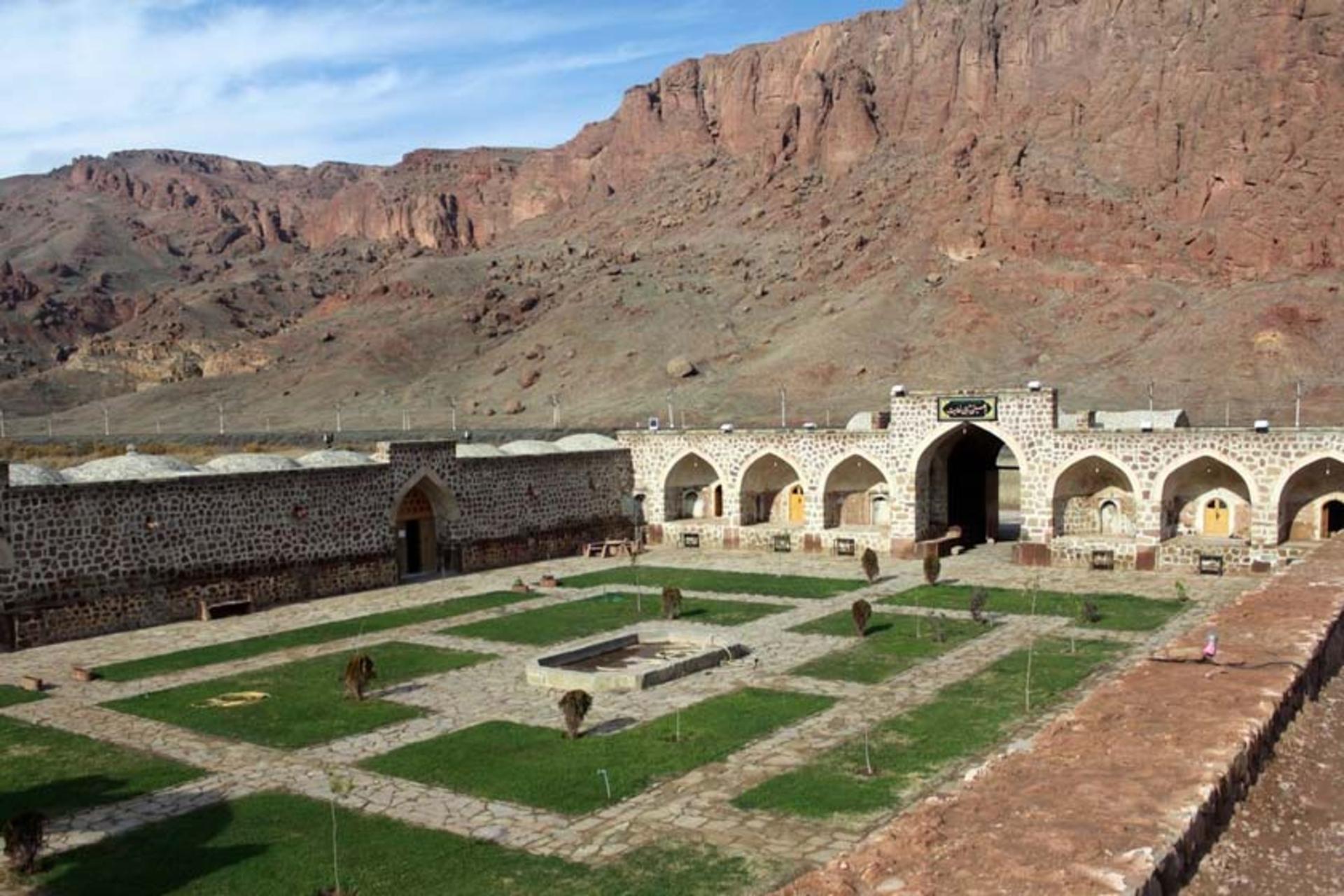 کاروانسرای خواجه نظر