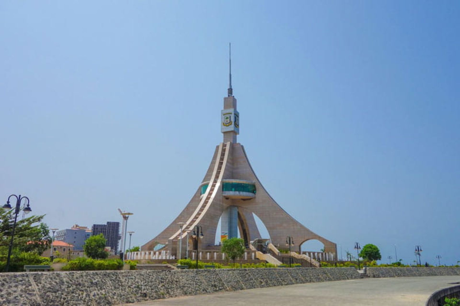 برج آزادی گینه