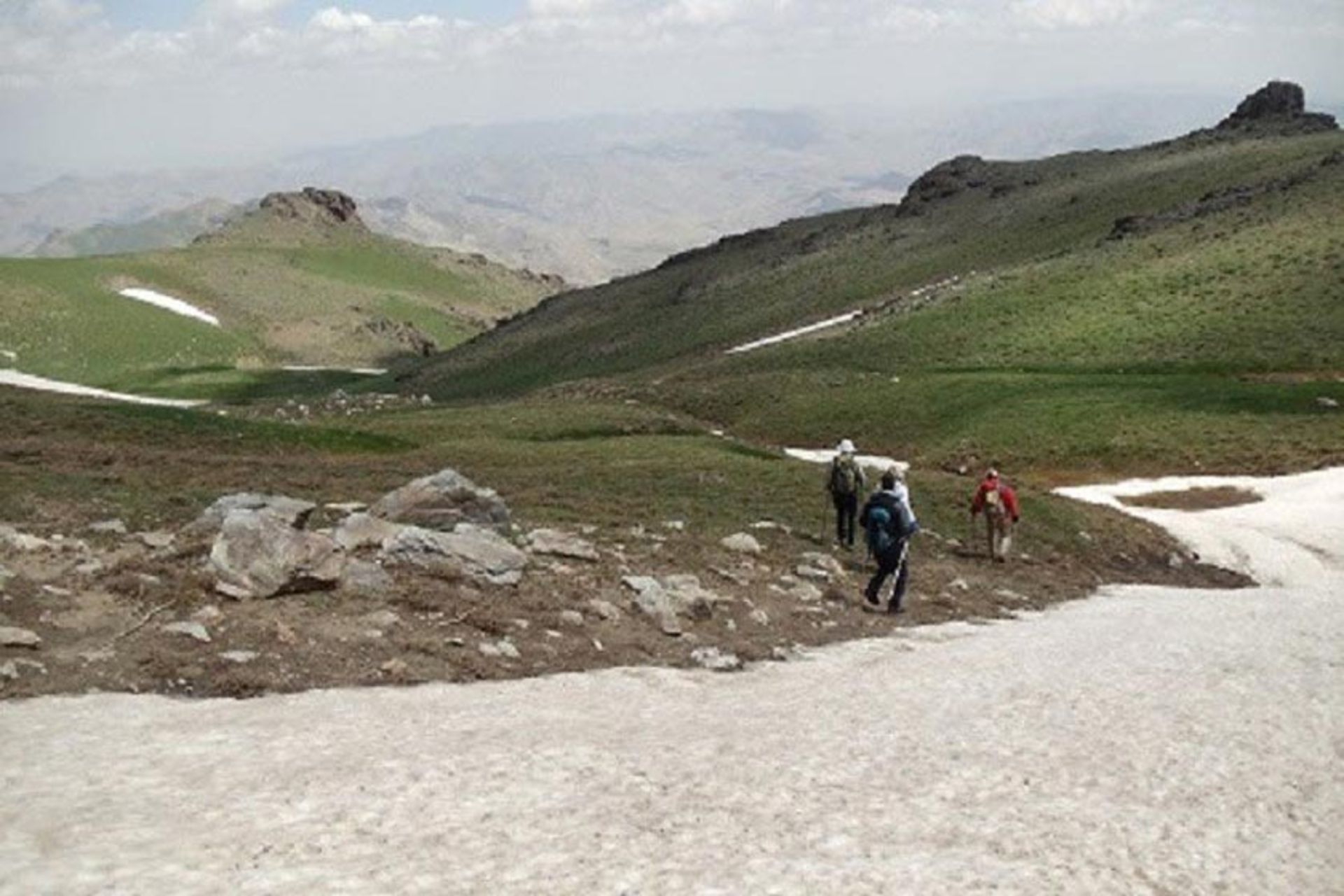 کوه چهل چشمه