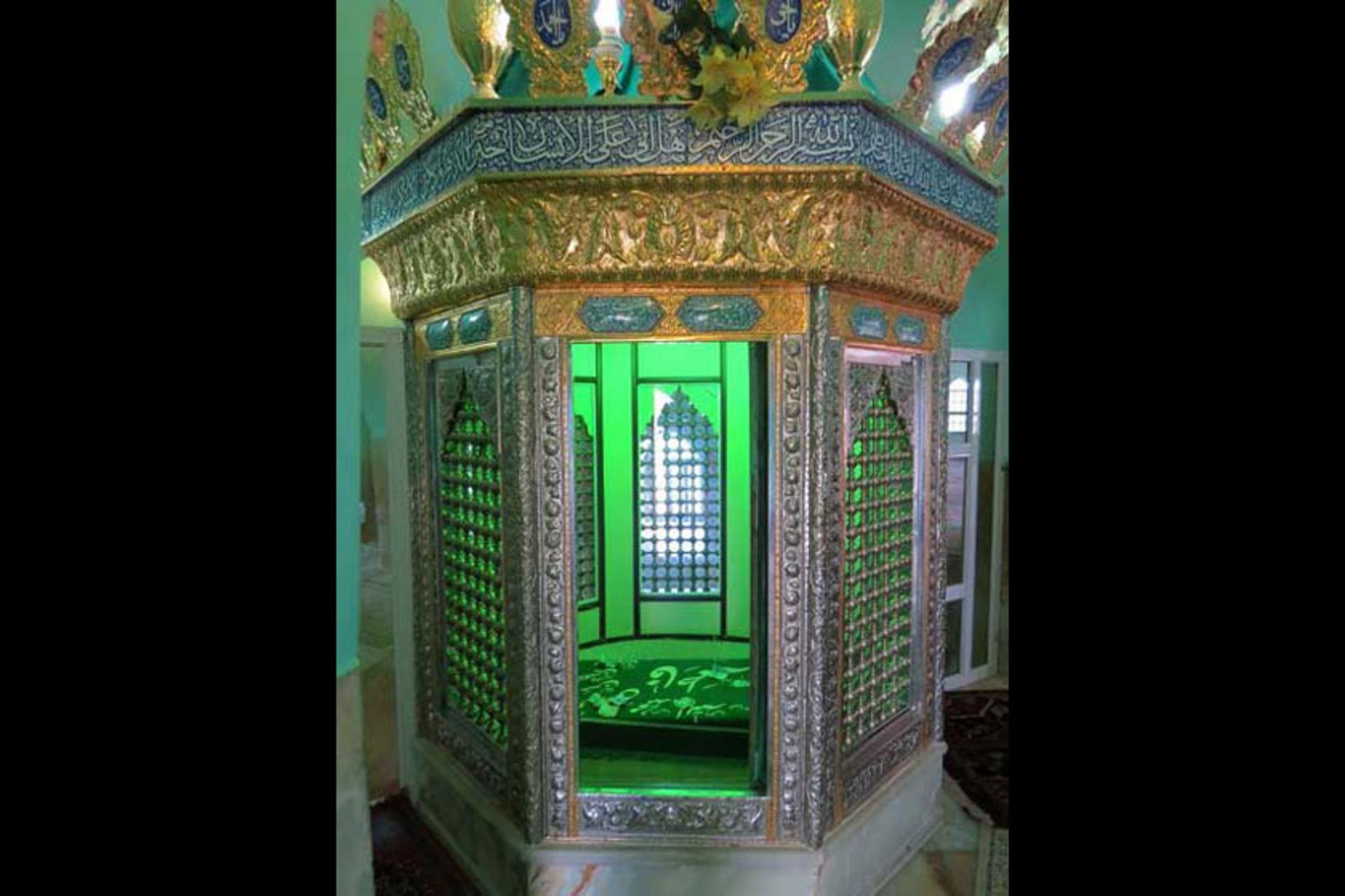 بقعه بابا گرگر