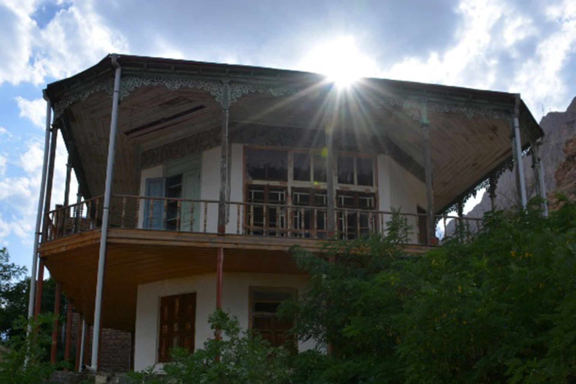 عمارت کلاه فرنگی ماکو