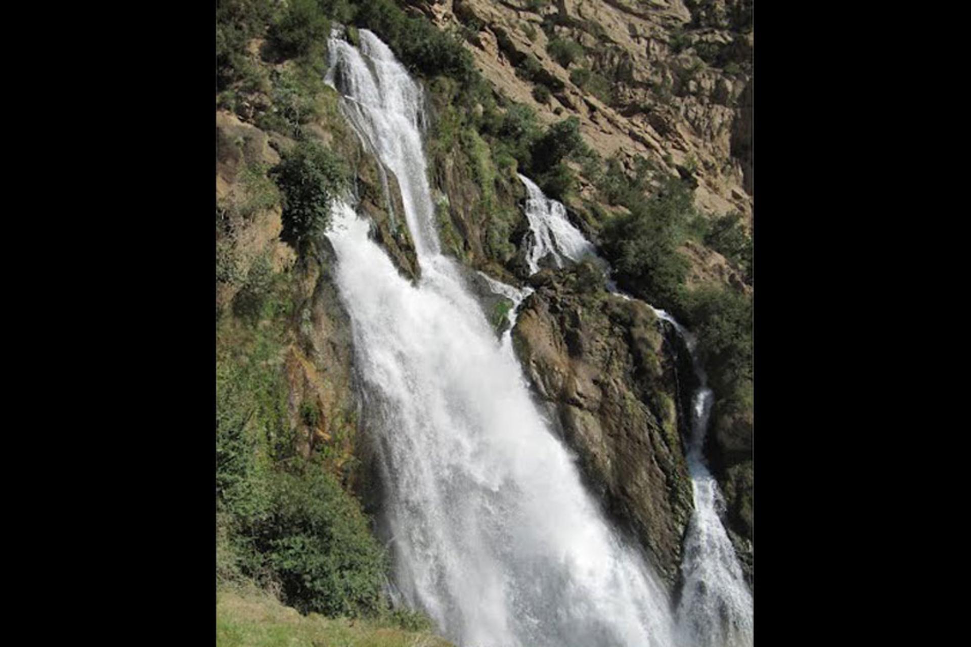 دره تنگ زندان