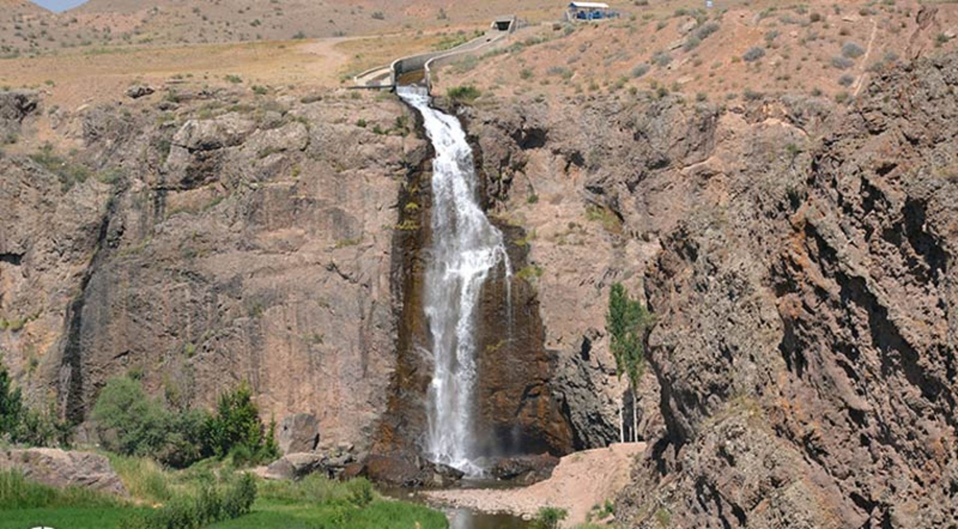 آبشار سد آیدوغموش