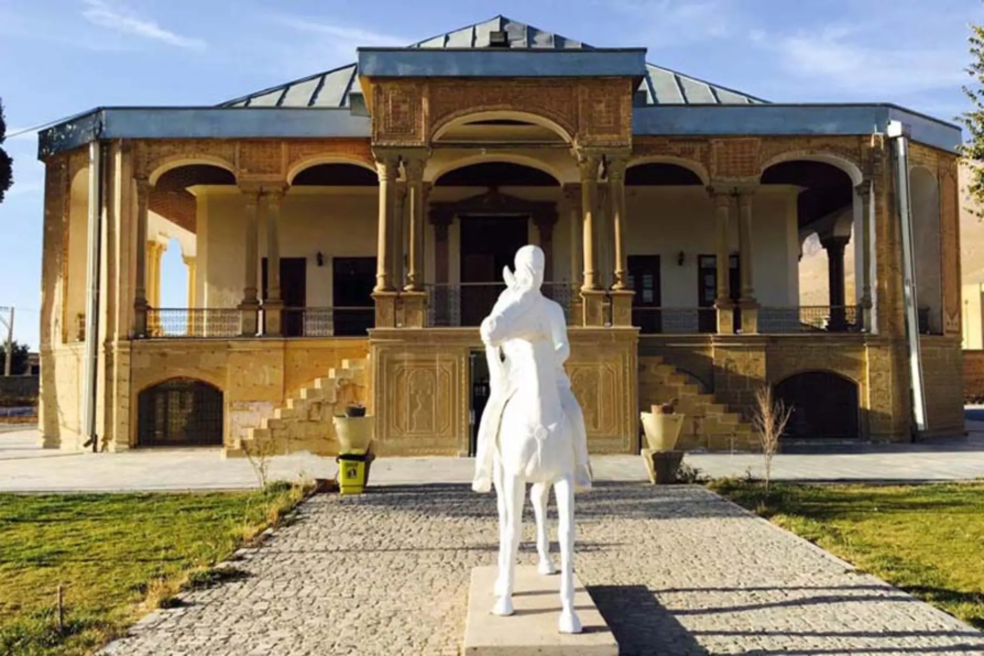 قلعه سردار اسعد جونقان