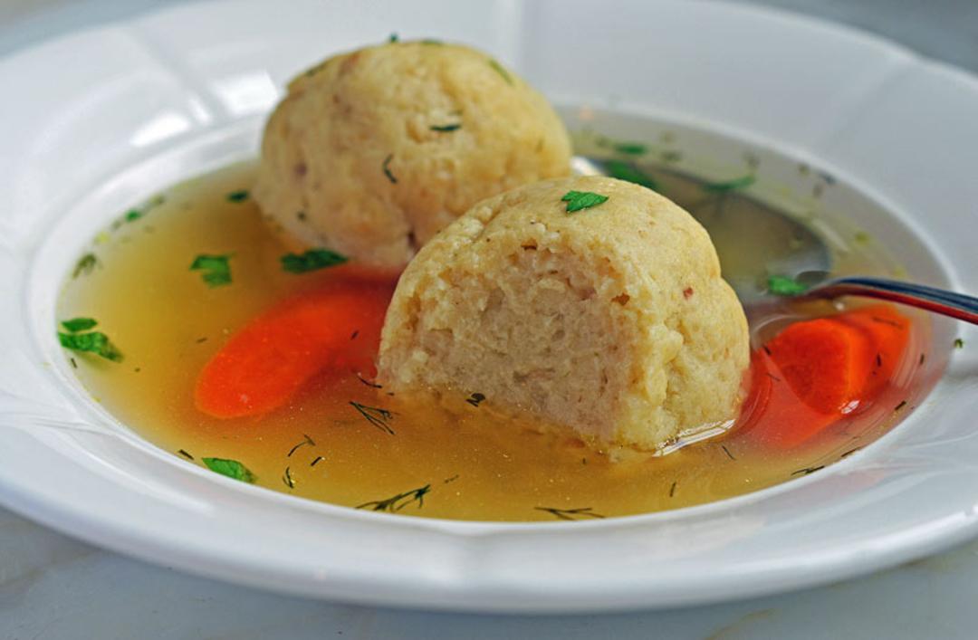 سوپ مرغ و ماتسو بال