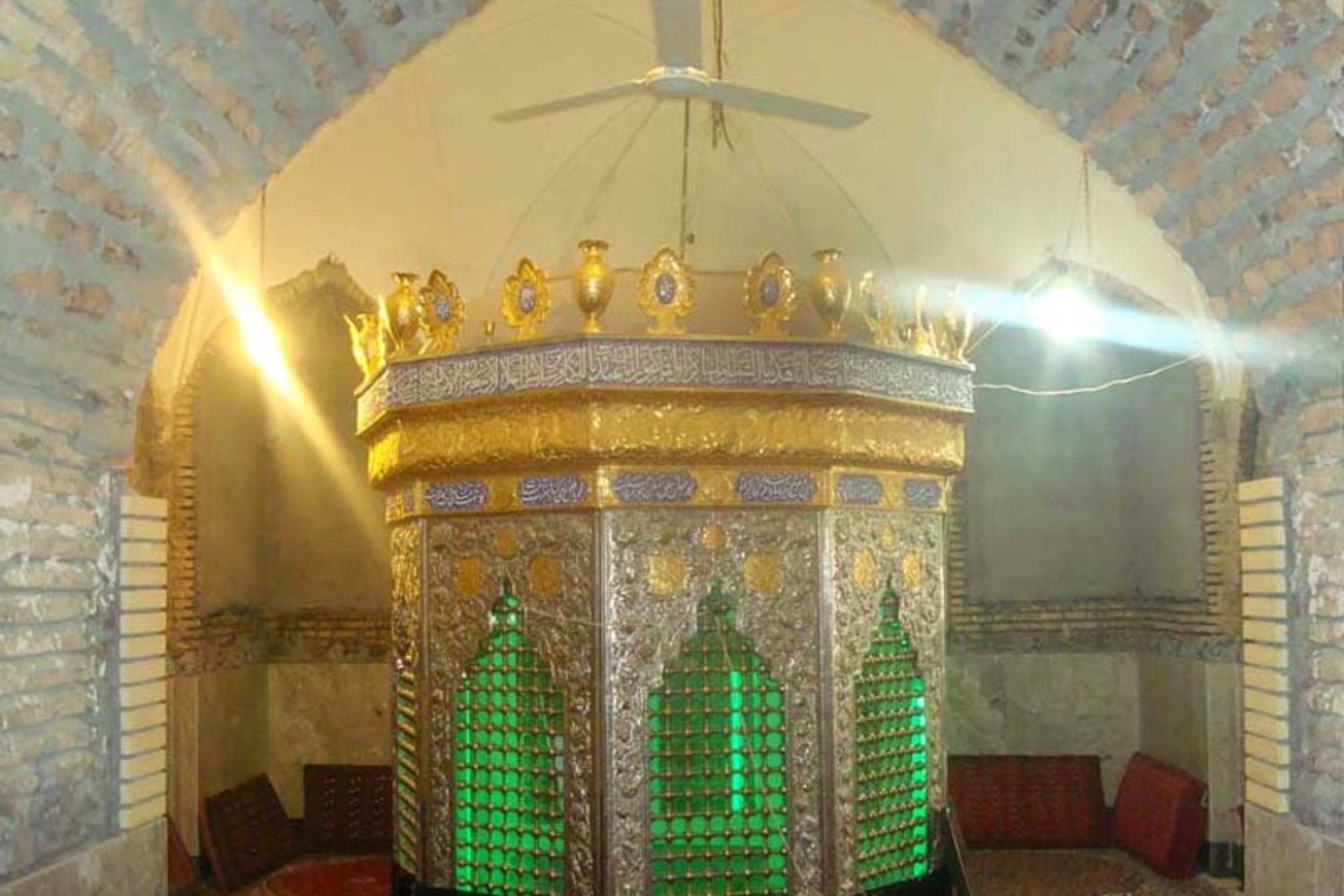 امامزاده نه تن