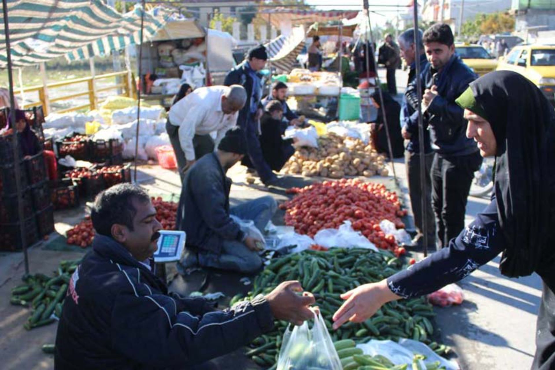 سه شنبه بازار بندر گز