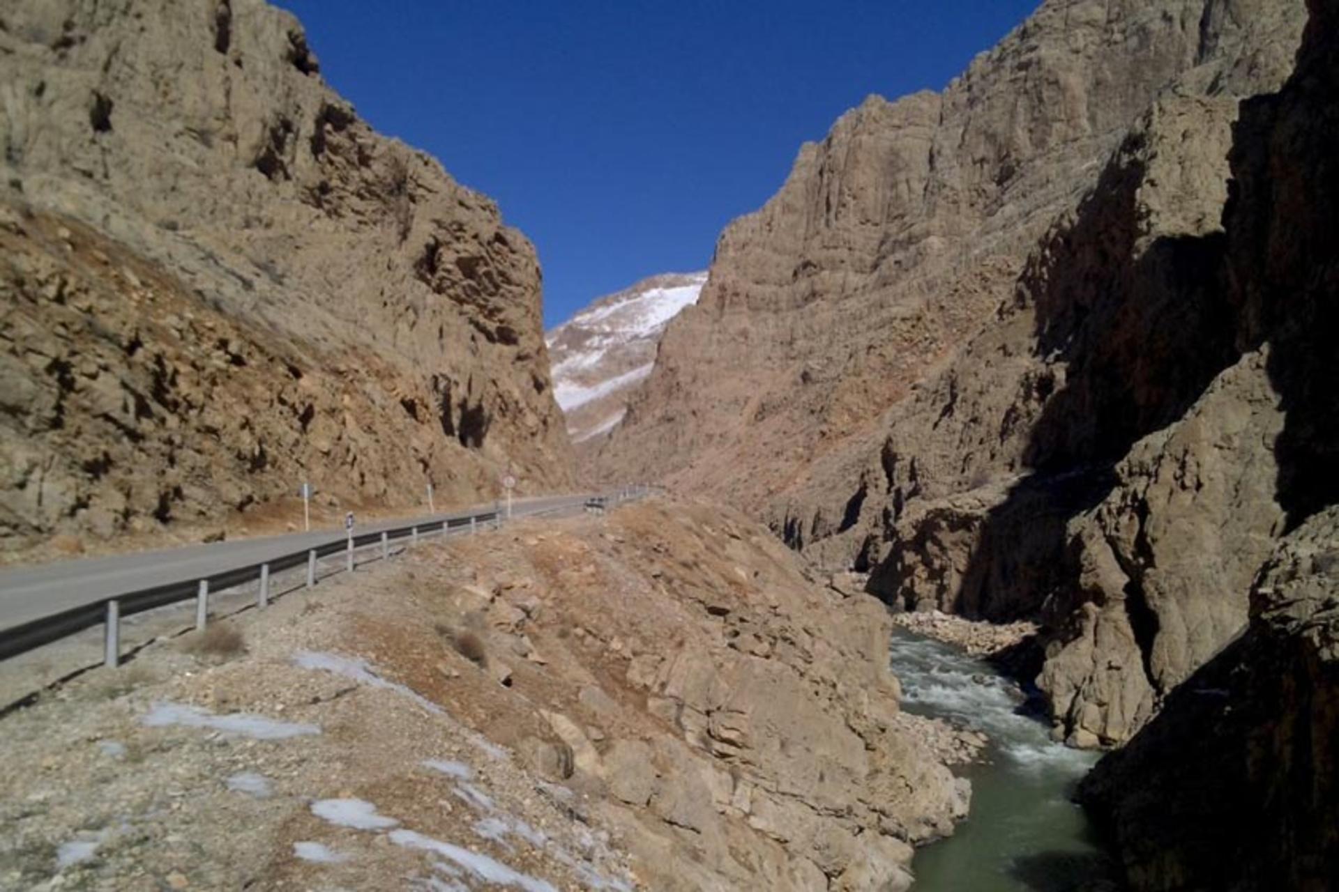 تنگ درکش ورکش