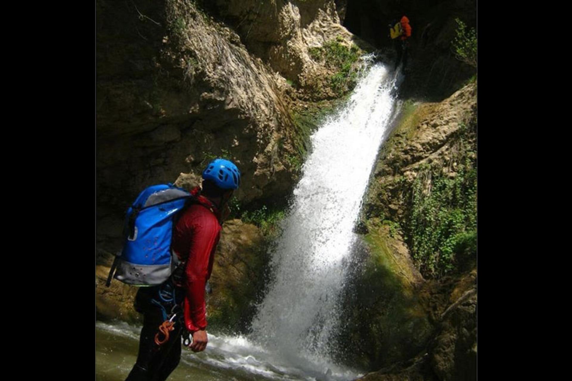 آبشار کفترخانه 
