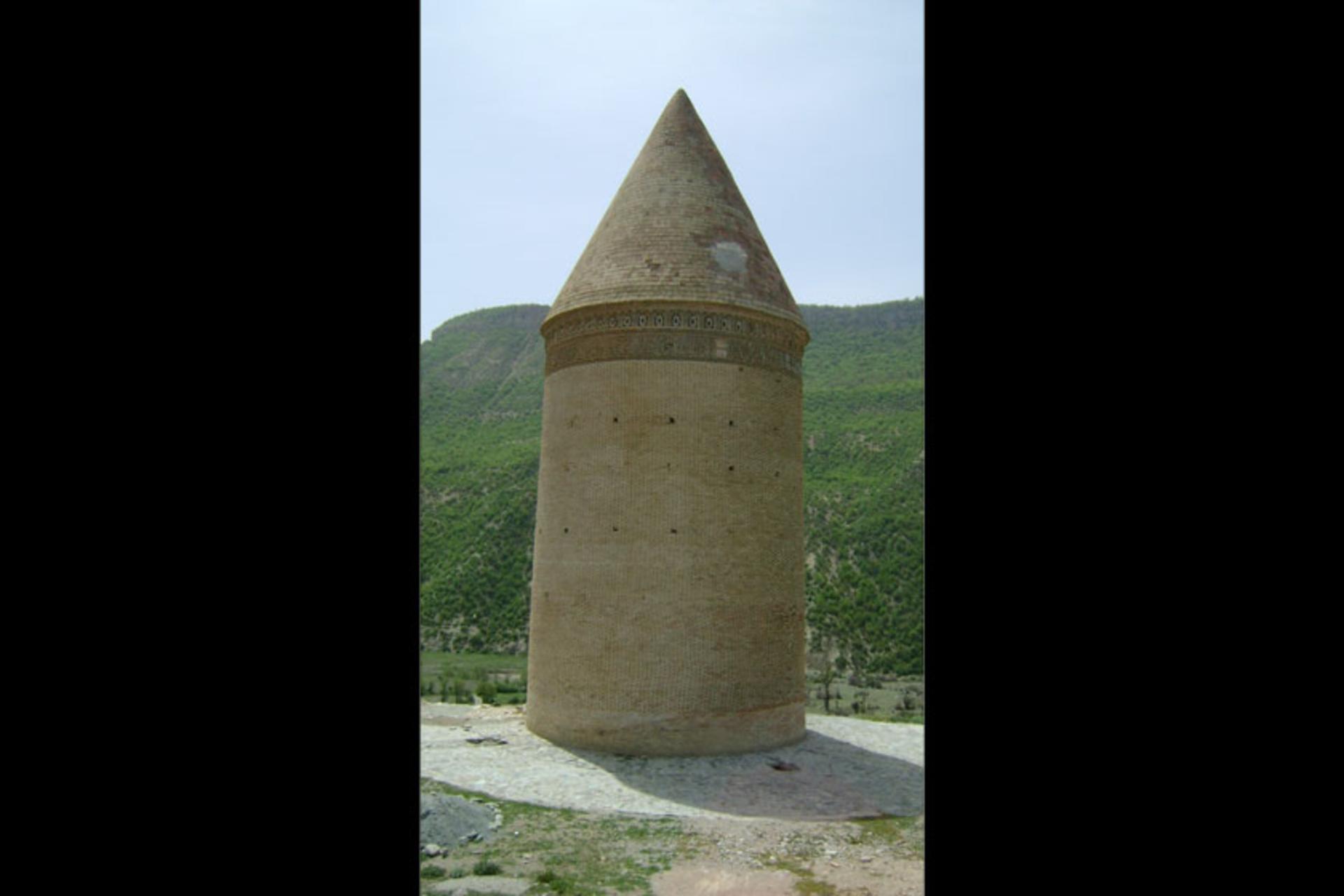 برج رادکان کردکوی