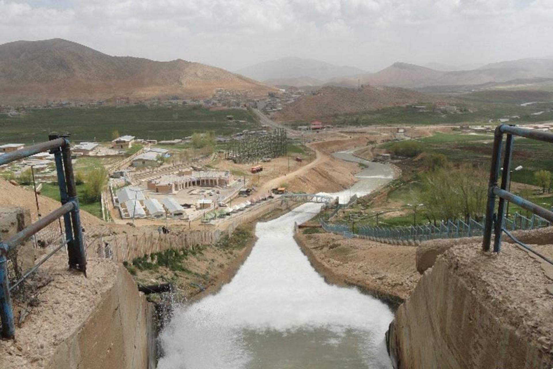 آبشار تونل کوهرنگ