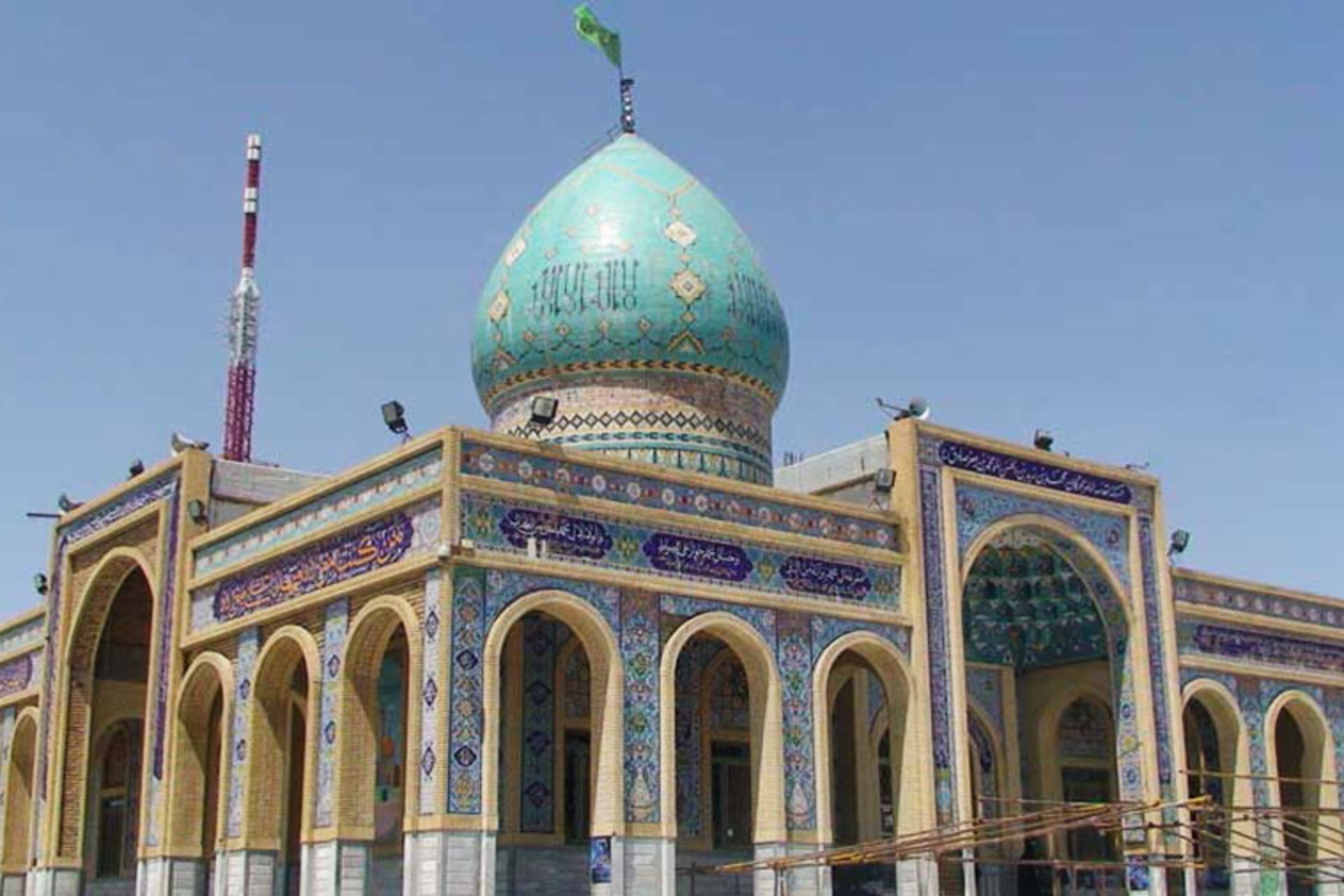 بقعه آق امام