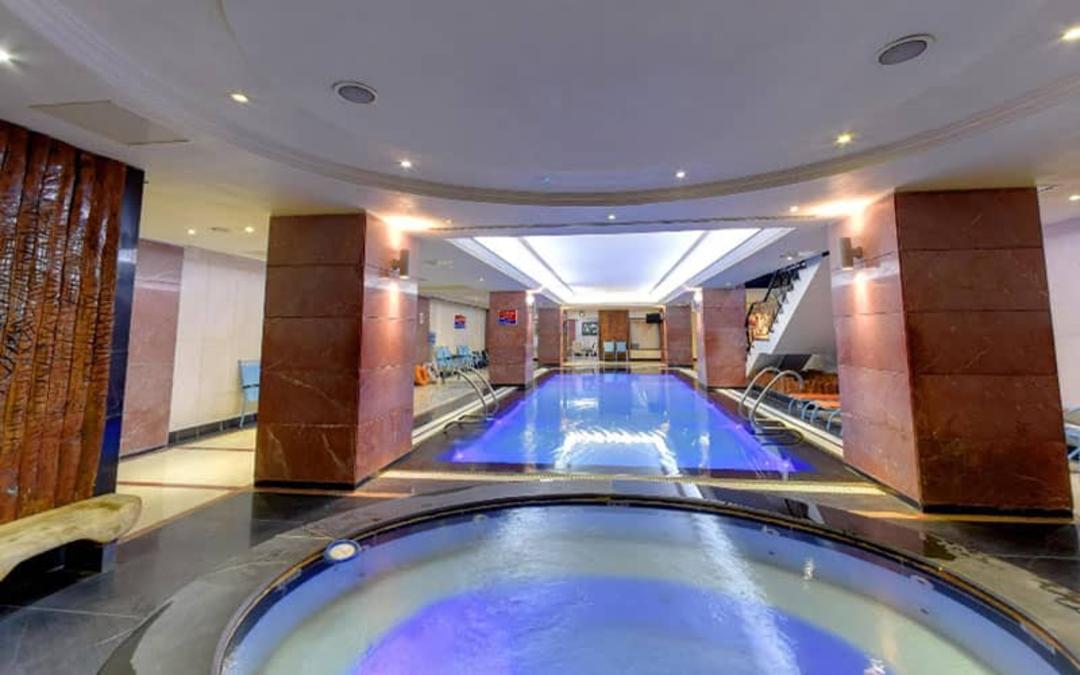 کلوپ ورزشی هتل پارسیان استقلال