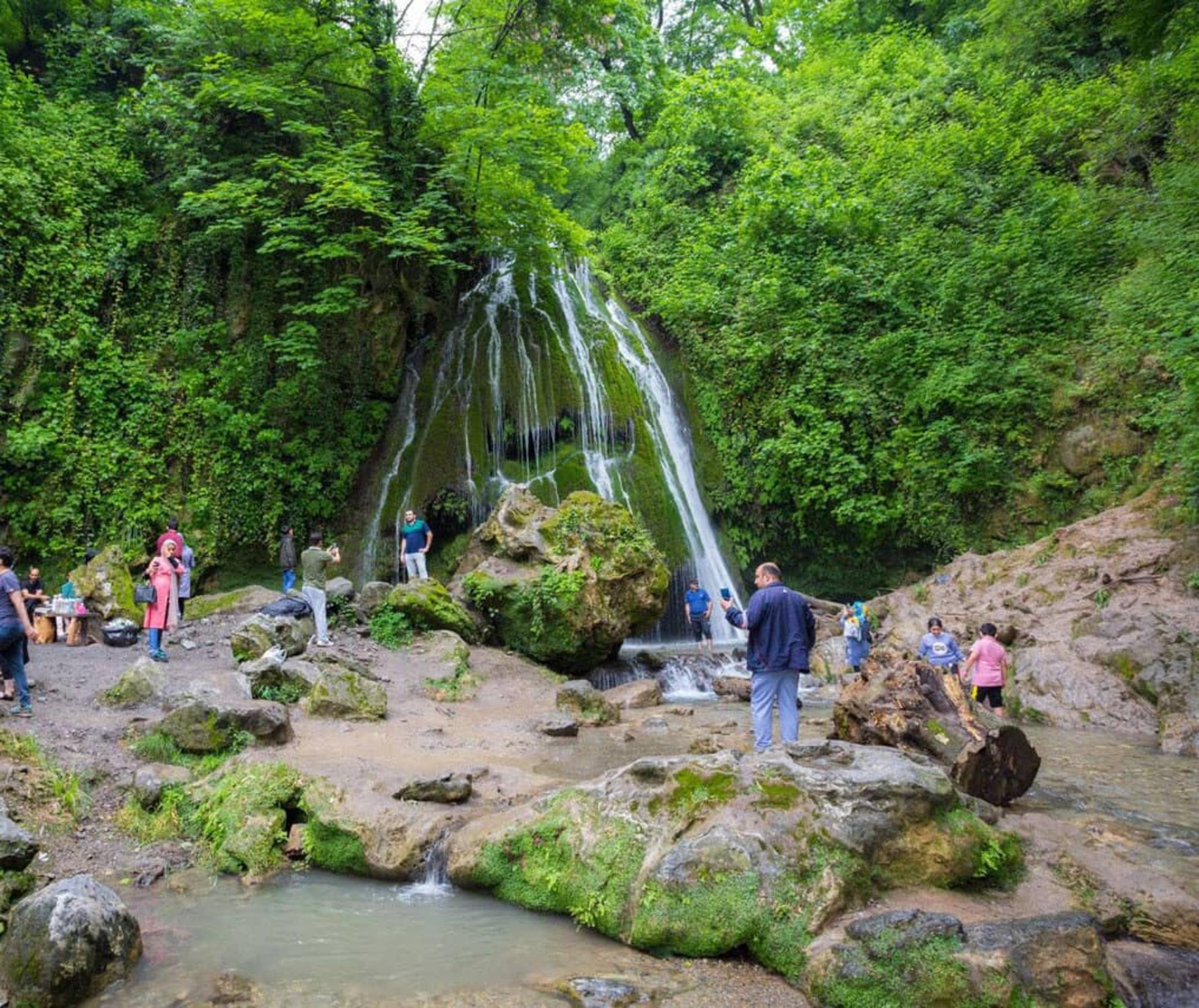 آبشار خزه‌ای کبودوال