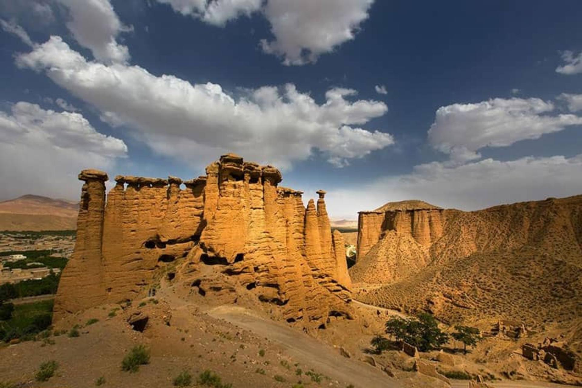 دودکش جن ماهنشنان