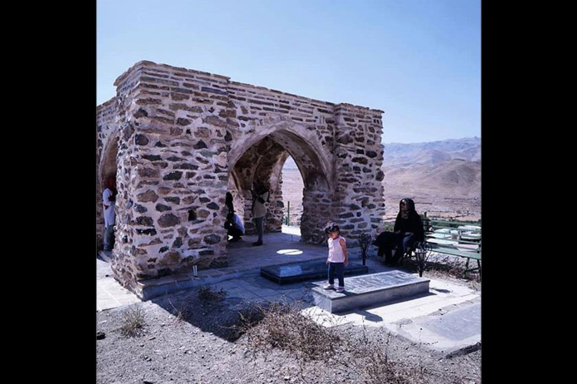 چهار طاقی بهاران