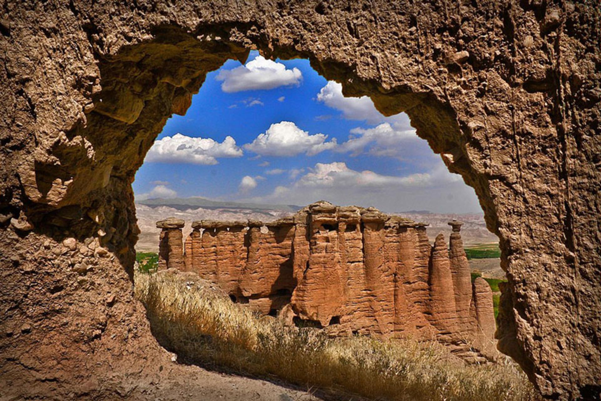 دودکش جن ماهنشان