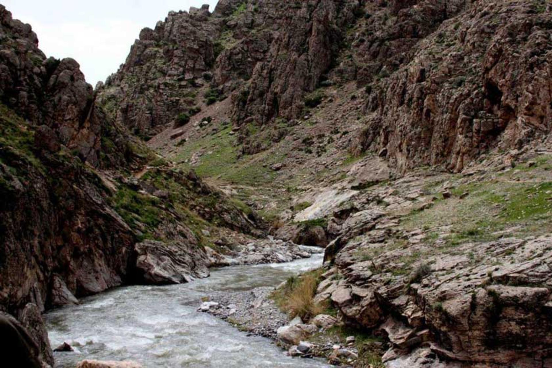 دره گشایش