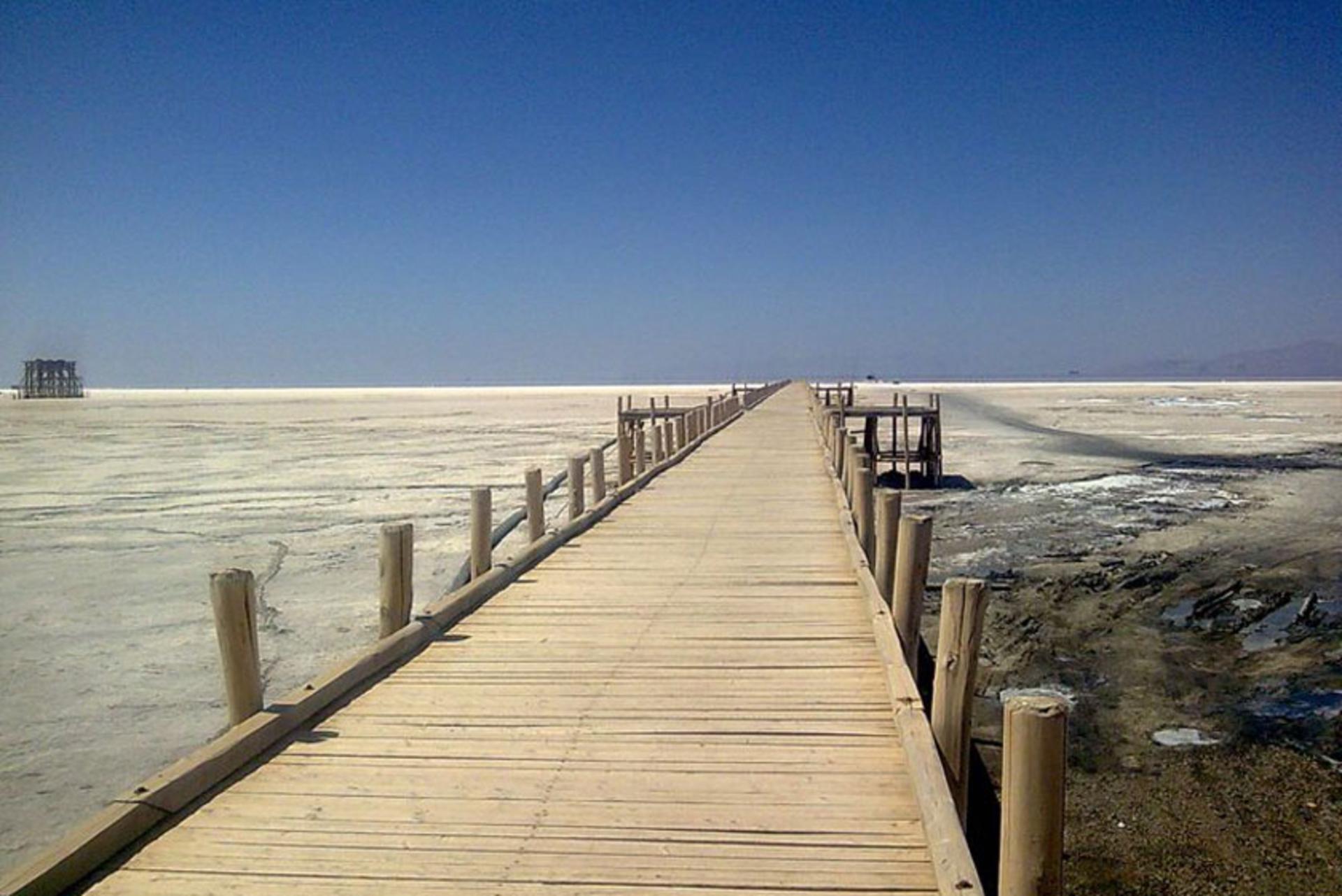  بندر شرفخانه