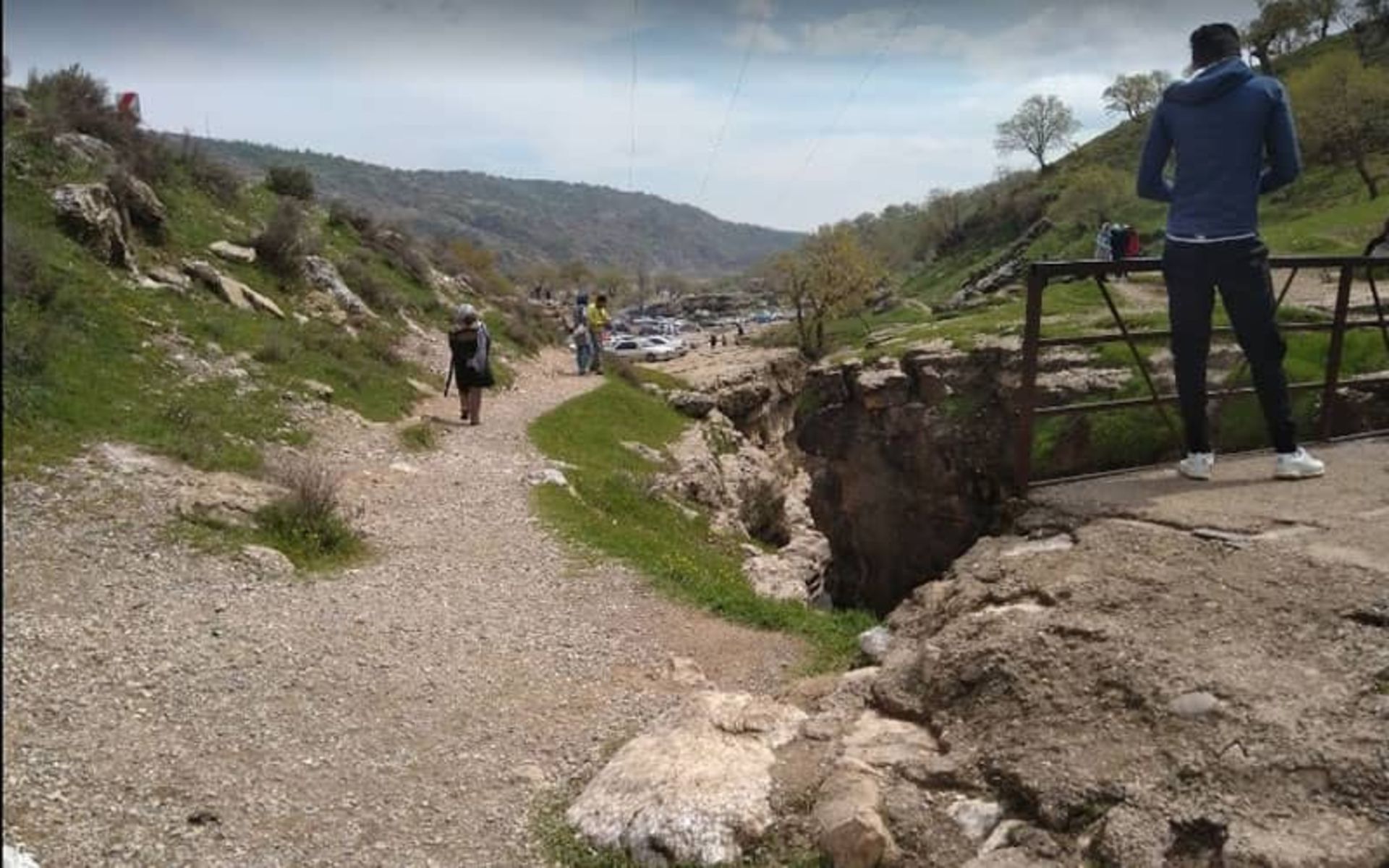 بهترین زمان سفر به تنگه رازیانه