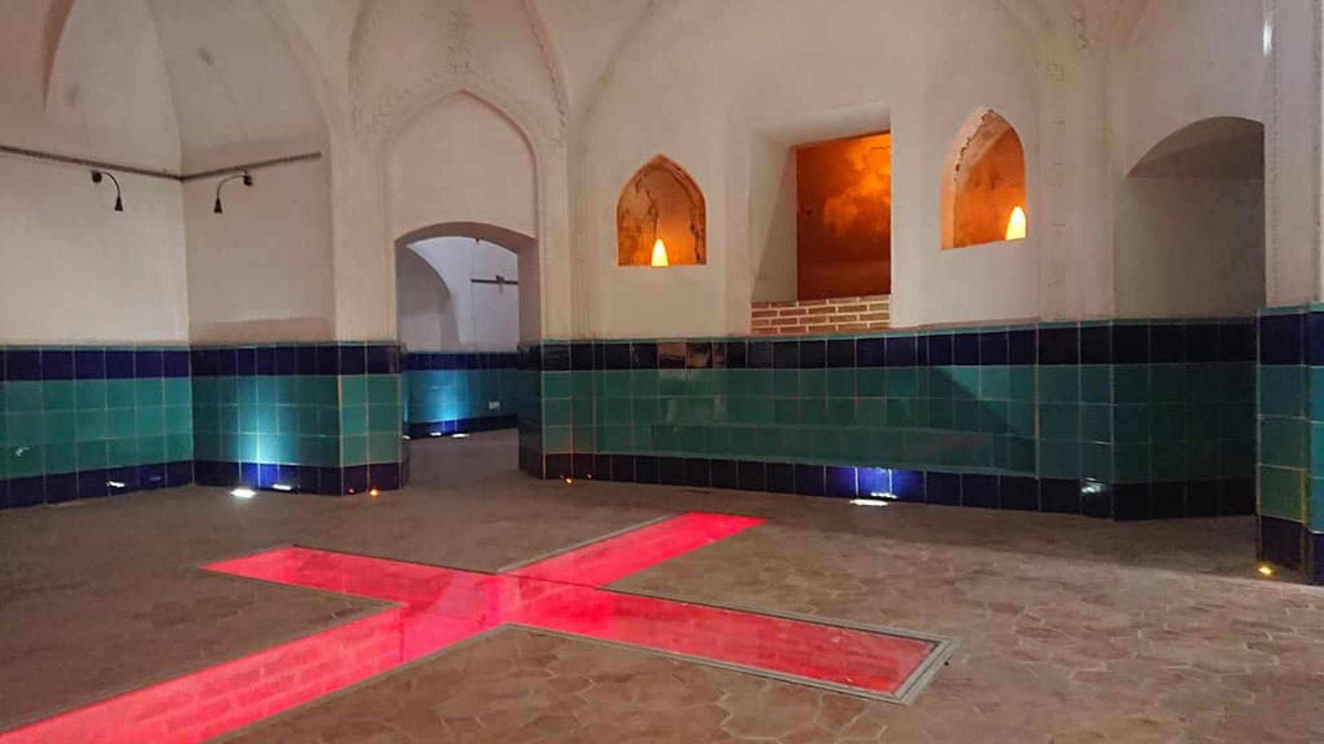 حمام نواب در گذر نواب 