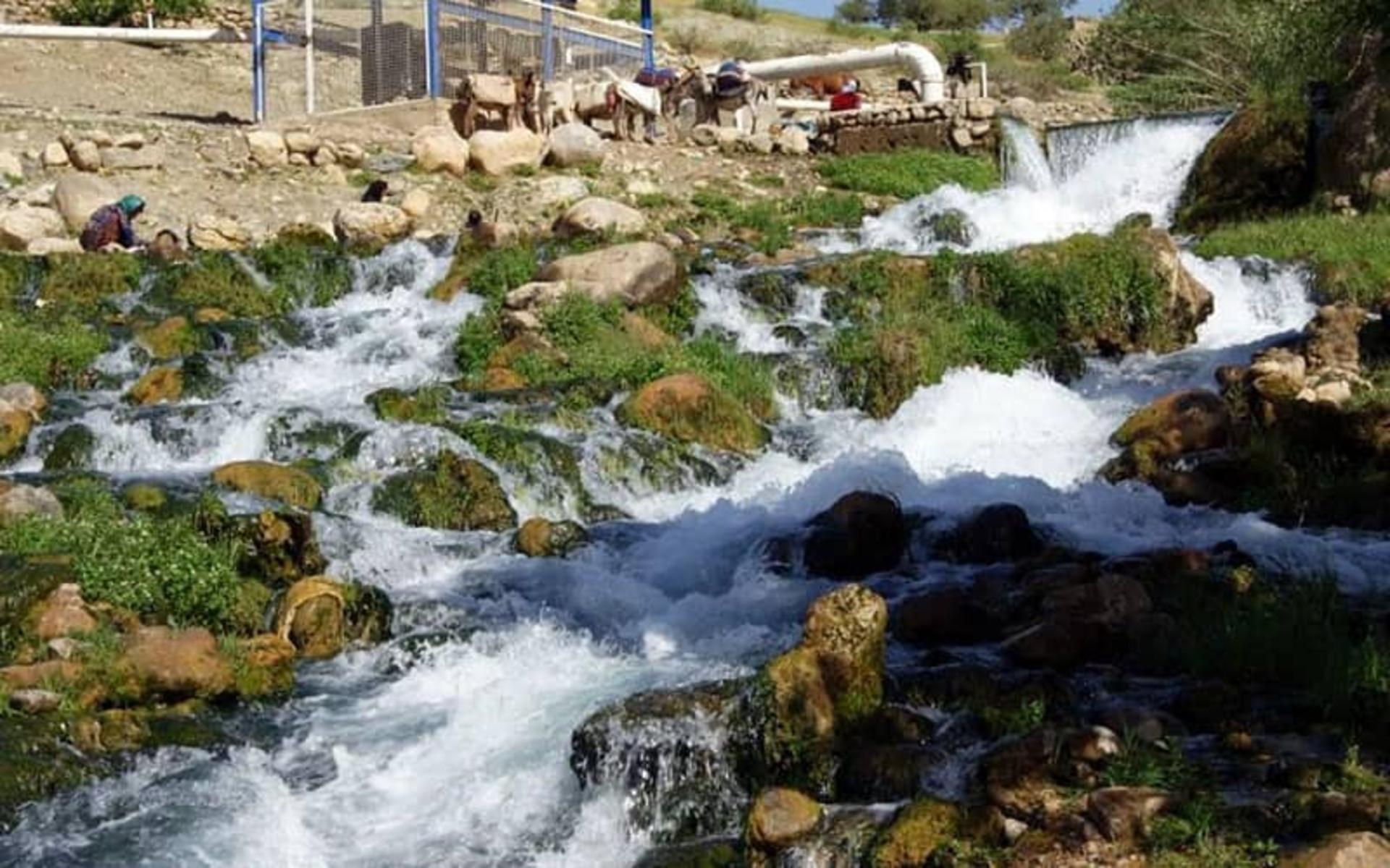آبشارهای آرپناه لالی