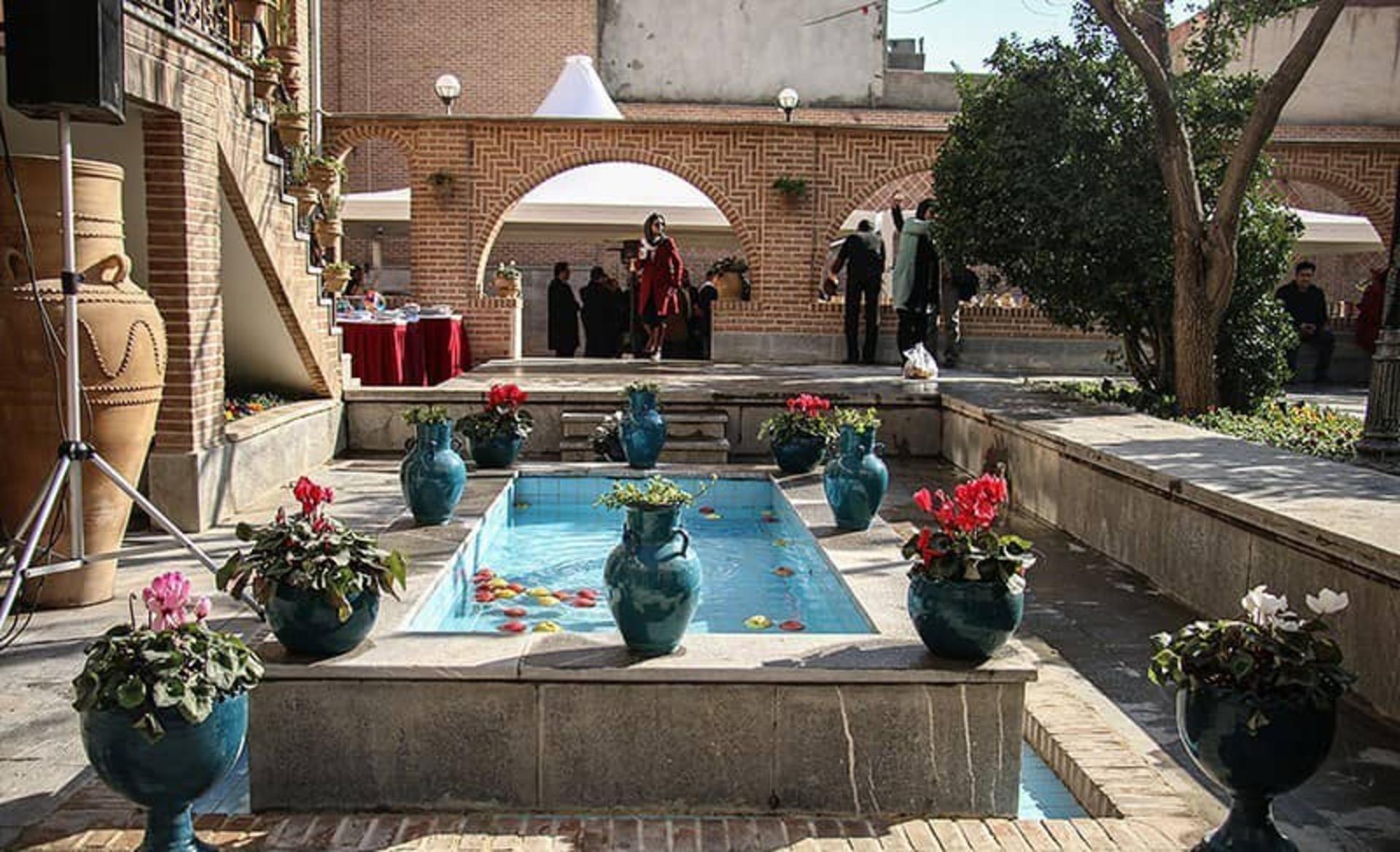 خانه دبیرالملک در محله باغ امین عودلاجان 