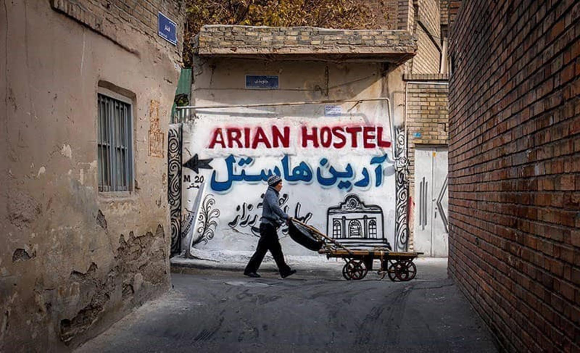 کوچه‌پس‌کوچه‌های تهران قدیم در محله عودلاجان