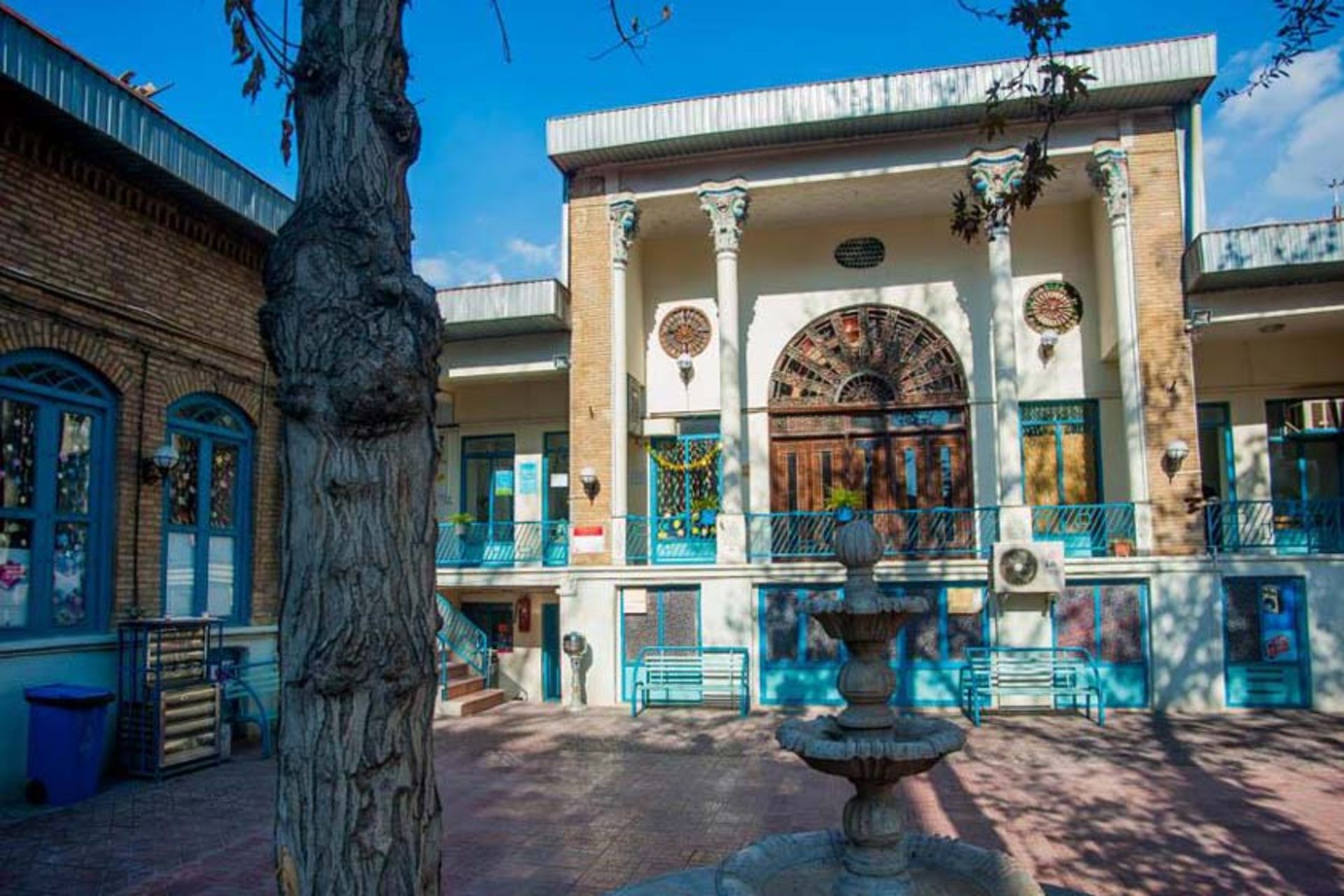 خانه مهرانگیز کامبیز (خانه فرهنگ امامزاده یحیی)