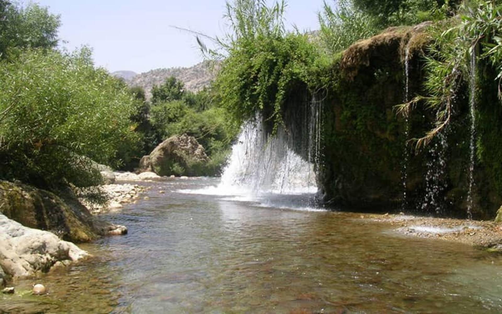 آبشارهای آرپناه لالی