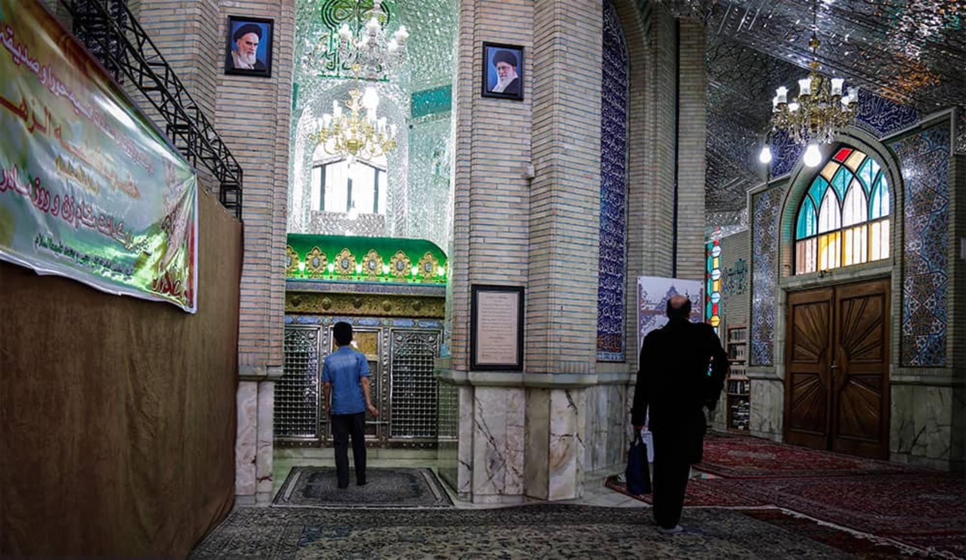 امام زاده یحیی محله عودلاجان تهران و چنار قدیمی تهران
