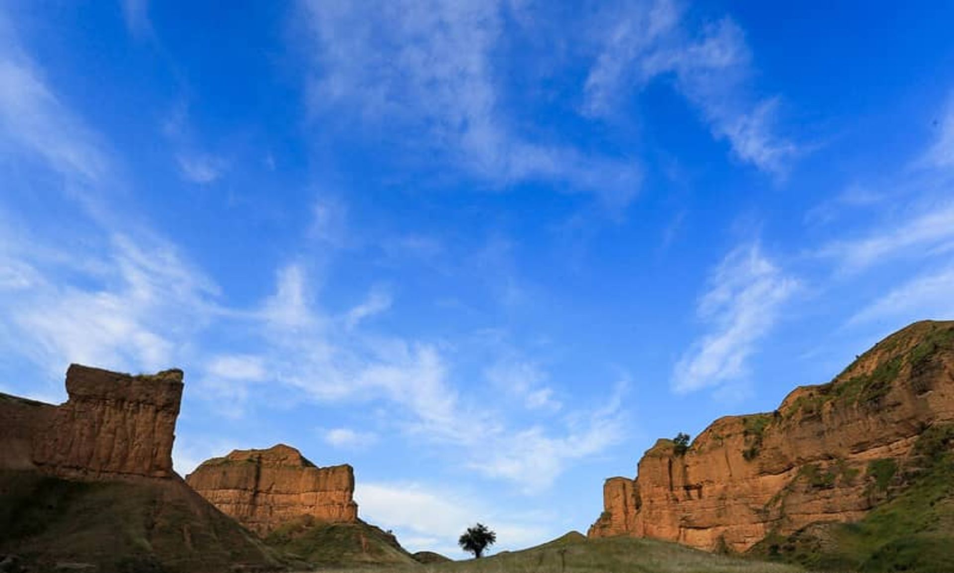 دره توبیرون 
