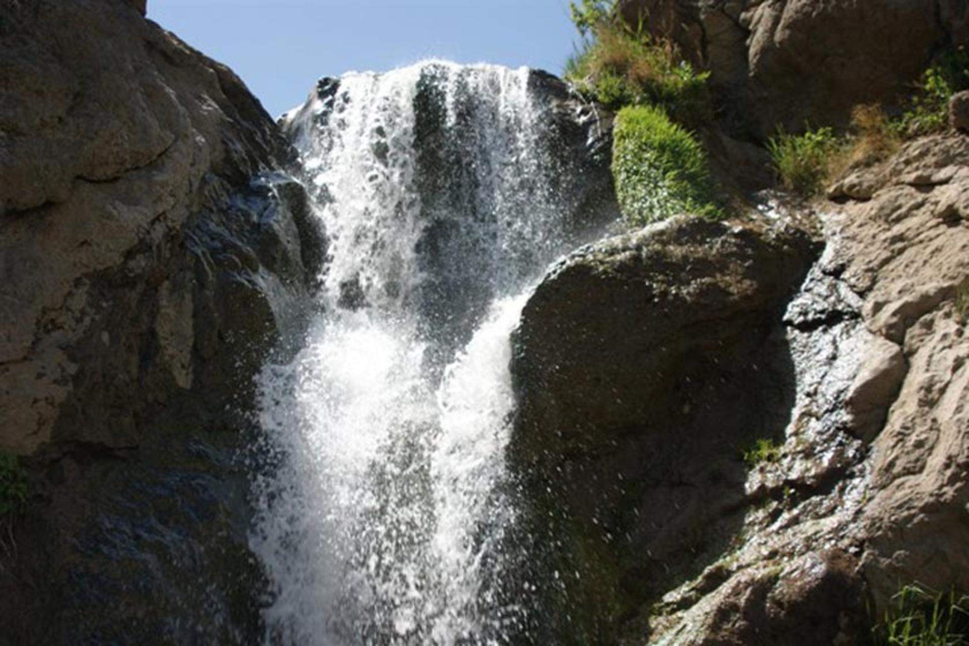 آبشار عرب دیزج (آبشار شرشر)