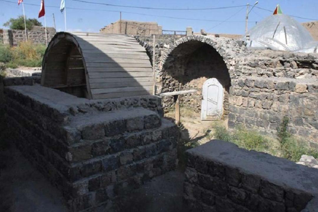 حمام تاریخی پورناک
