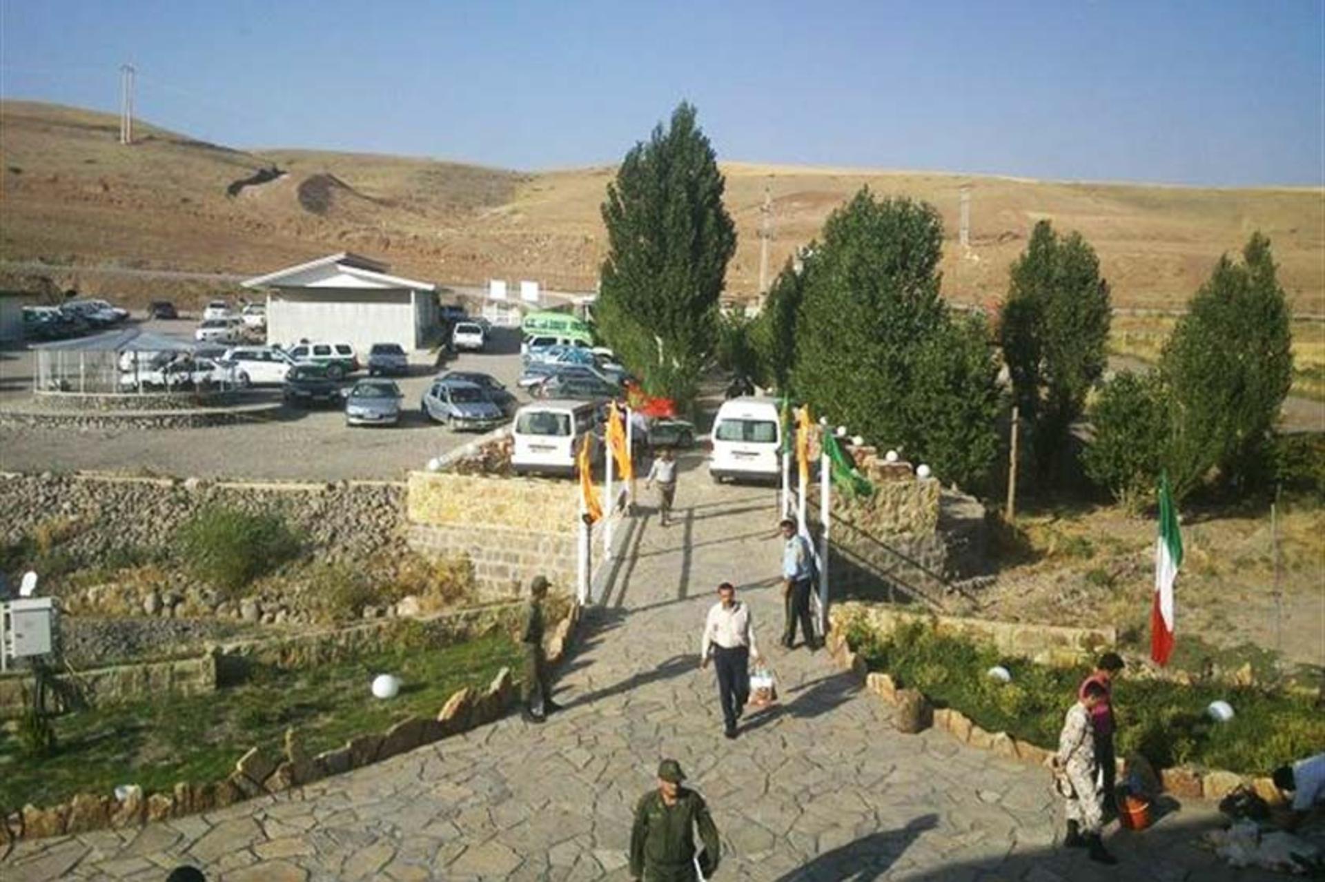 مجموعه تفریحی آنا باغی