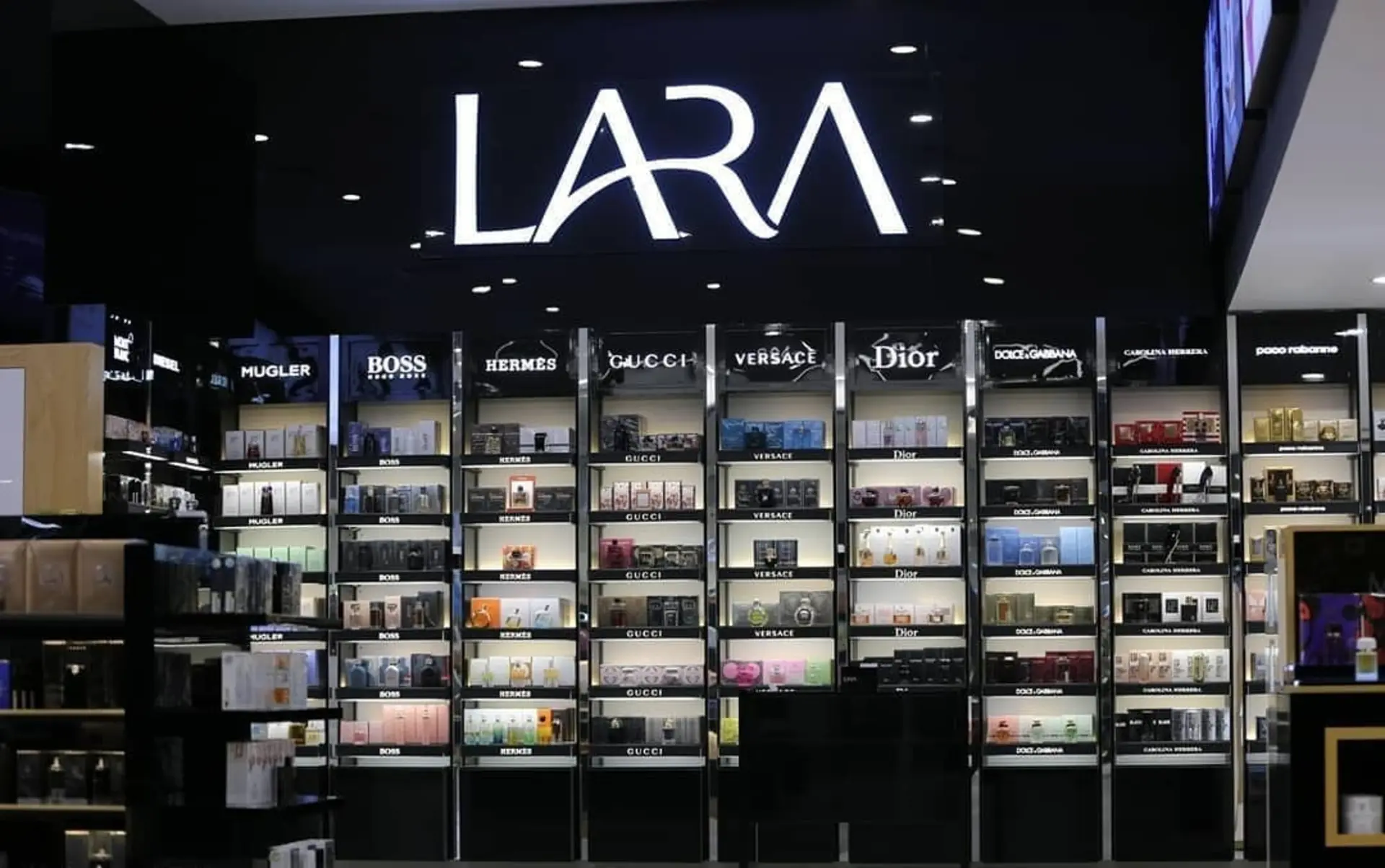 فروشگاه عطر لارا در ایران مال