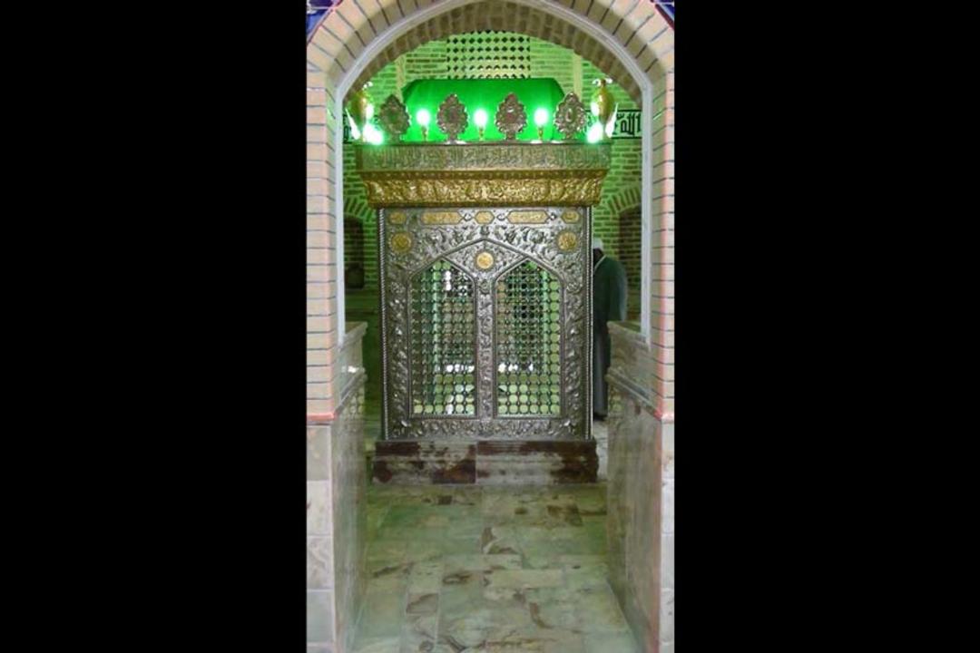 آستان امامزادگان ابوالقاسم، اسحاق و حکیمه خاتون