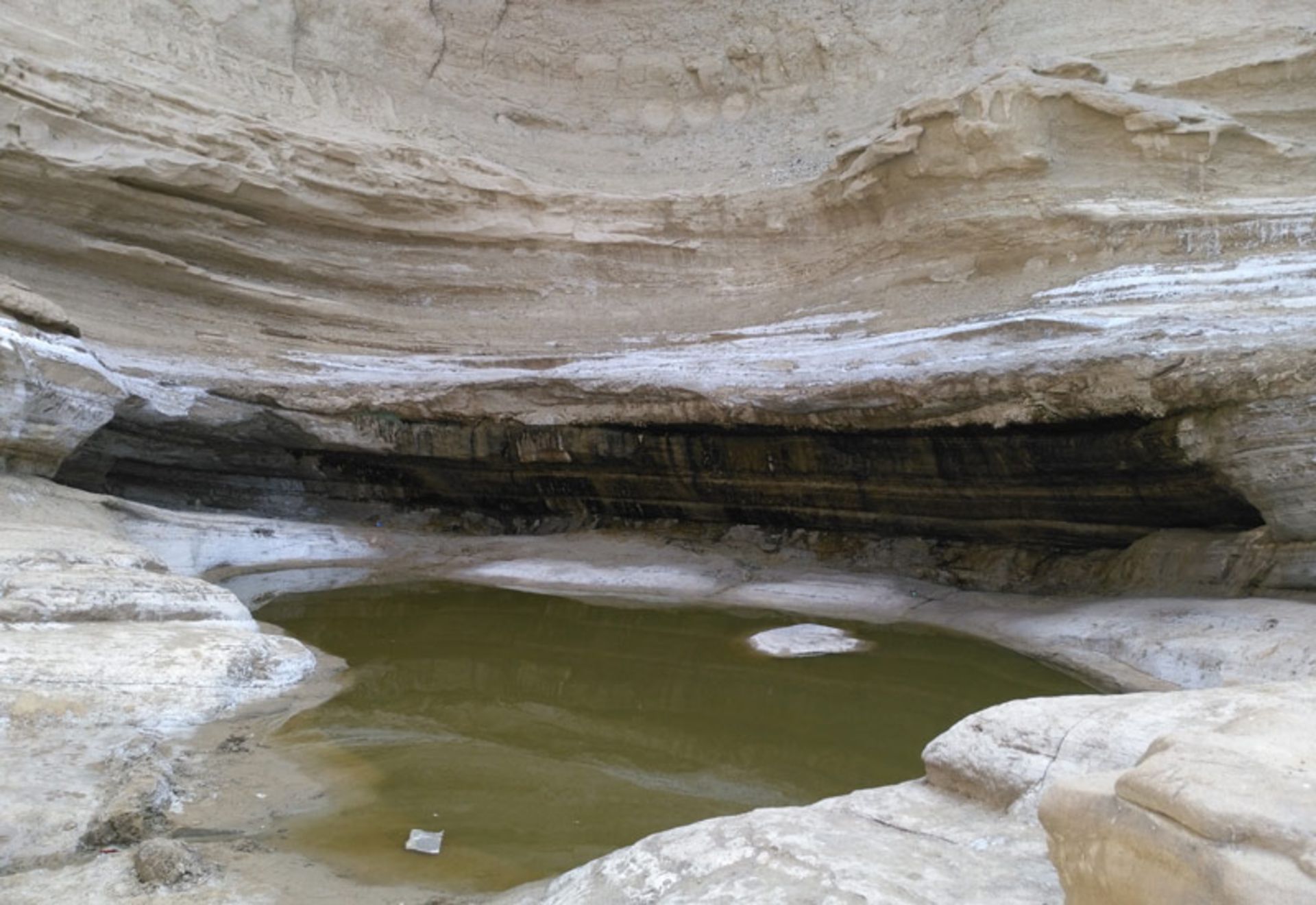 آب گرم کوهستان پارک پنجه علی استان هرمزگان