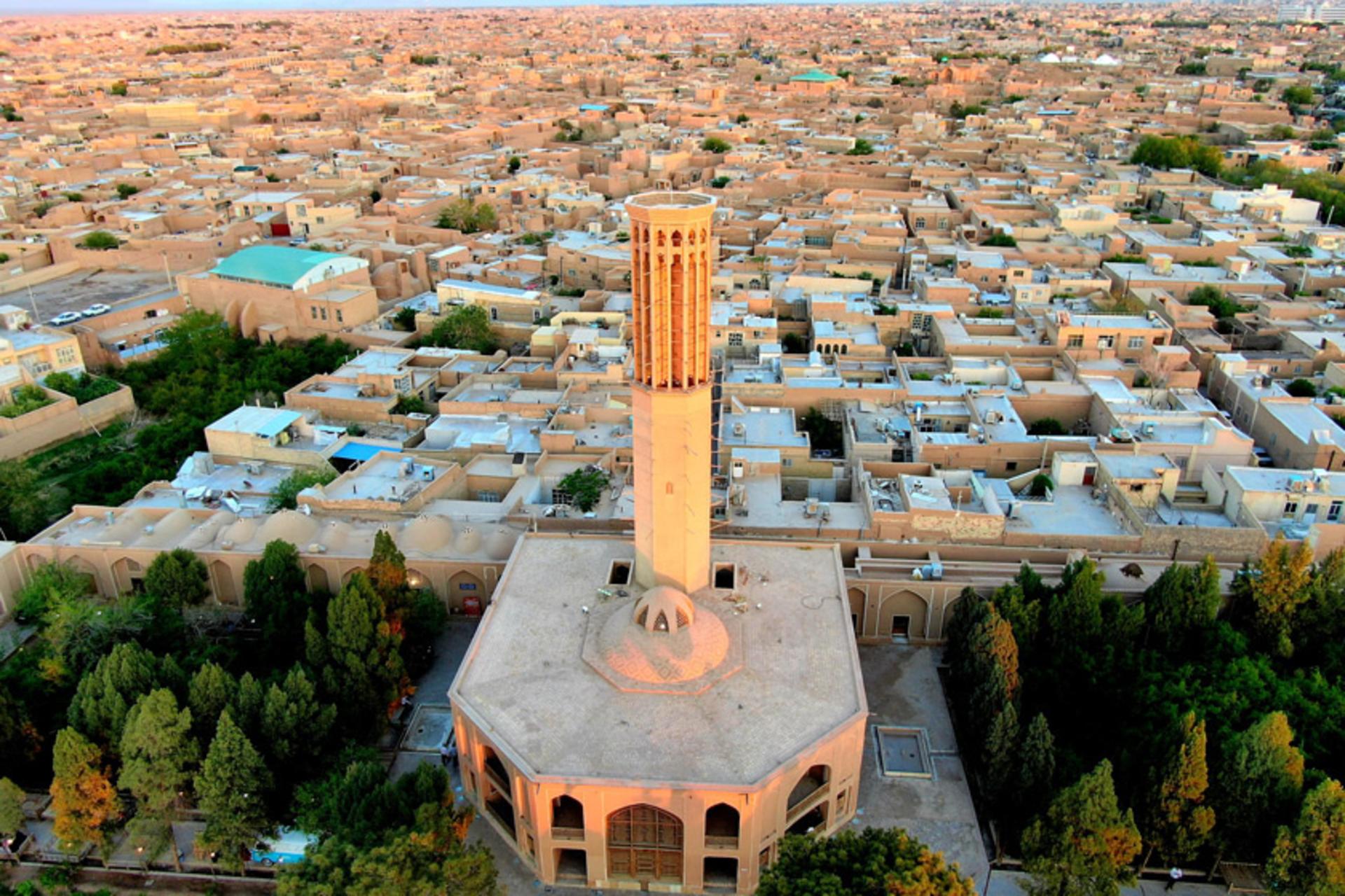 مناره مسجدی در شهر یزد