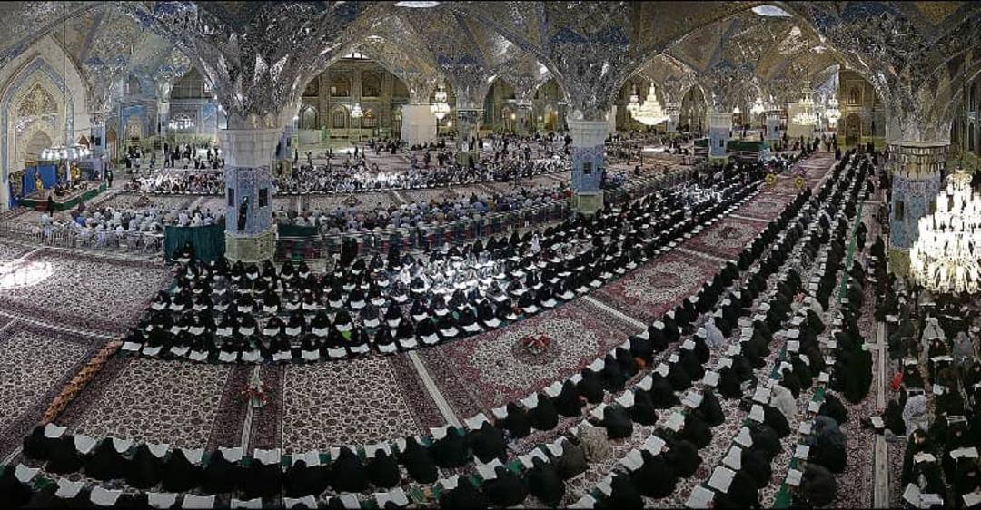 صحن امام خمینی حرم امام رضا (ع)