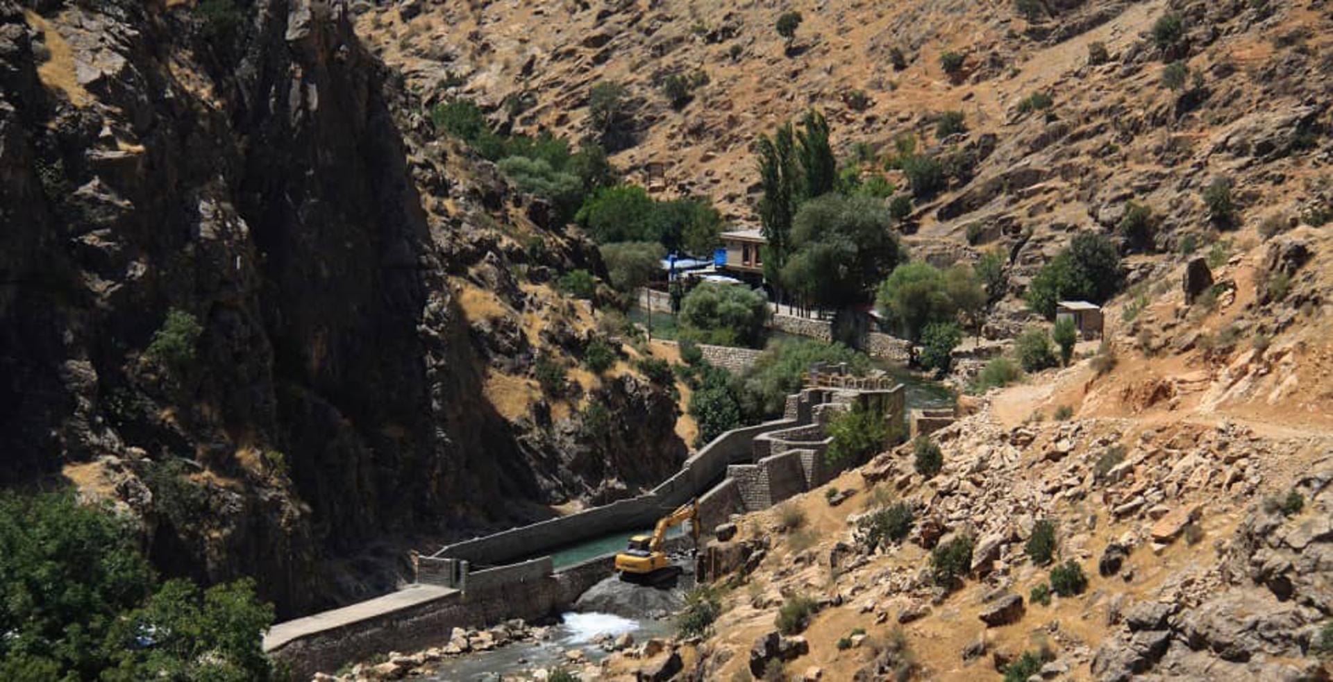 روستای زیبا و پلکانی پالنگان کردستان