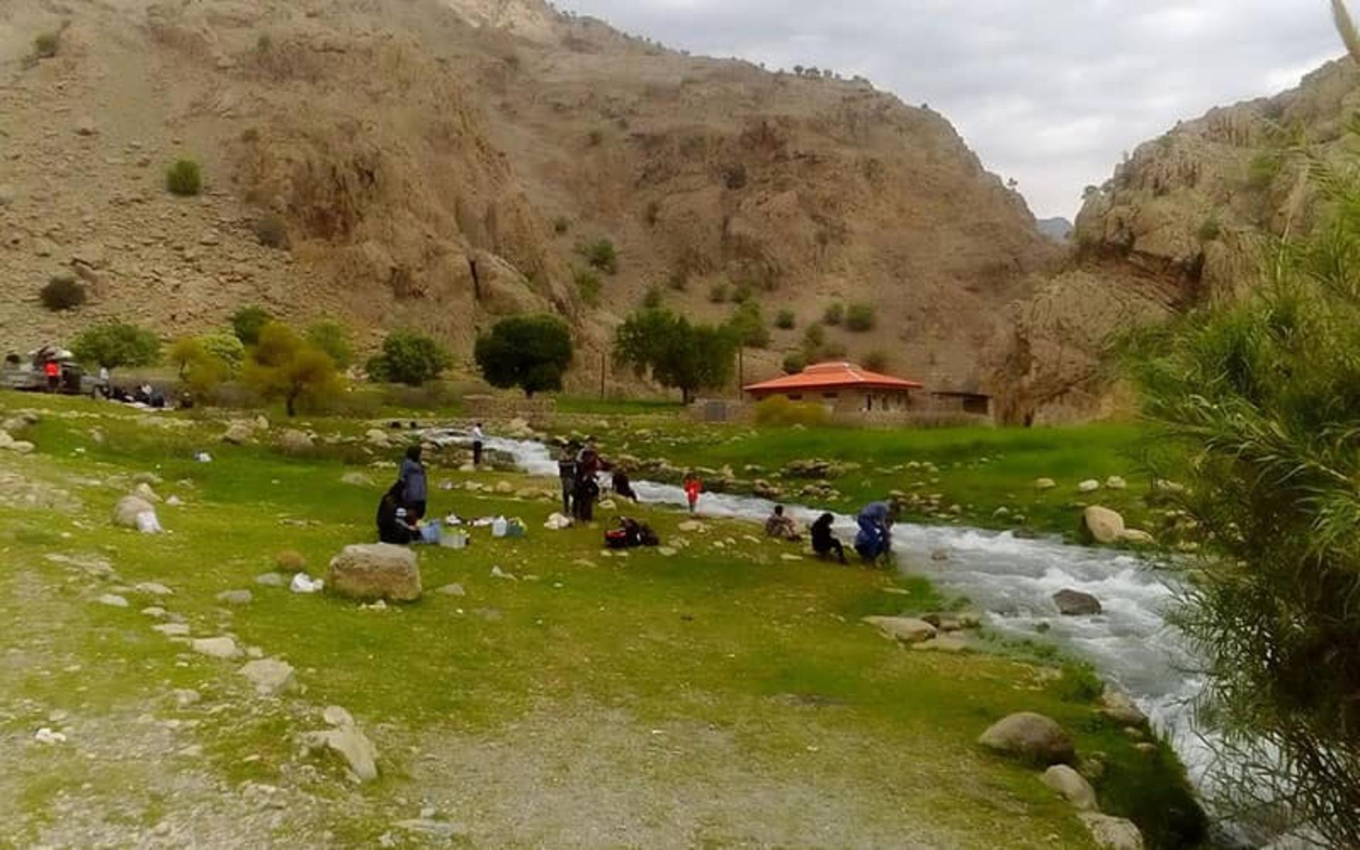آبشارهای آرپناه لالی