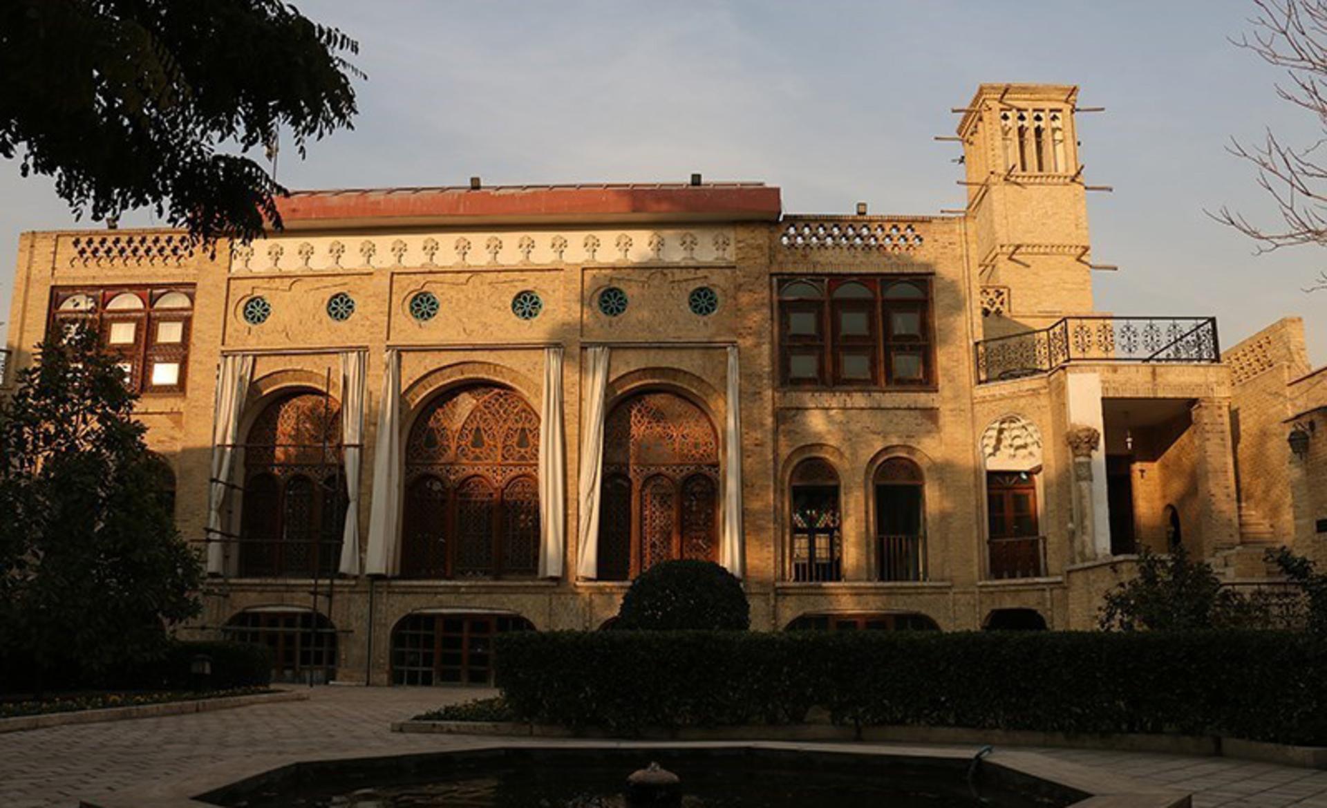 خانه موزه تهران قدیم در عمارت کاظمی عودلاجان