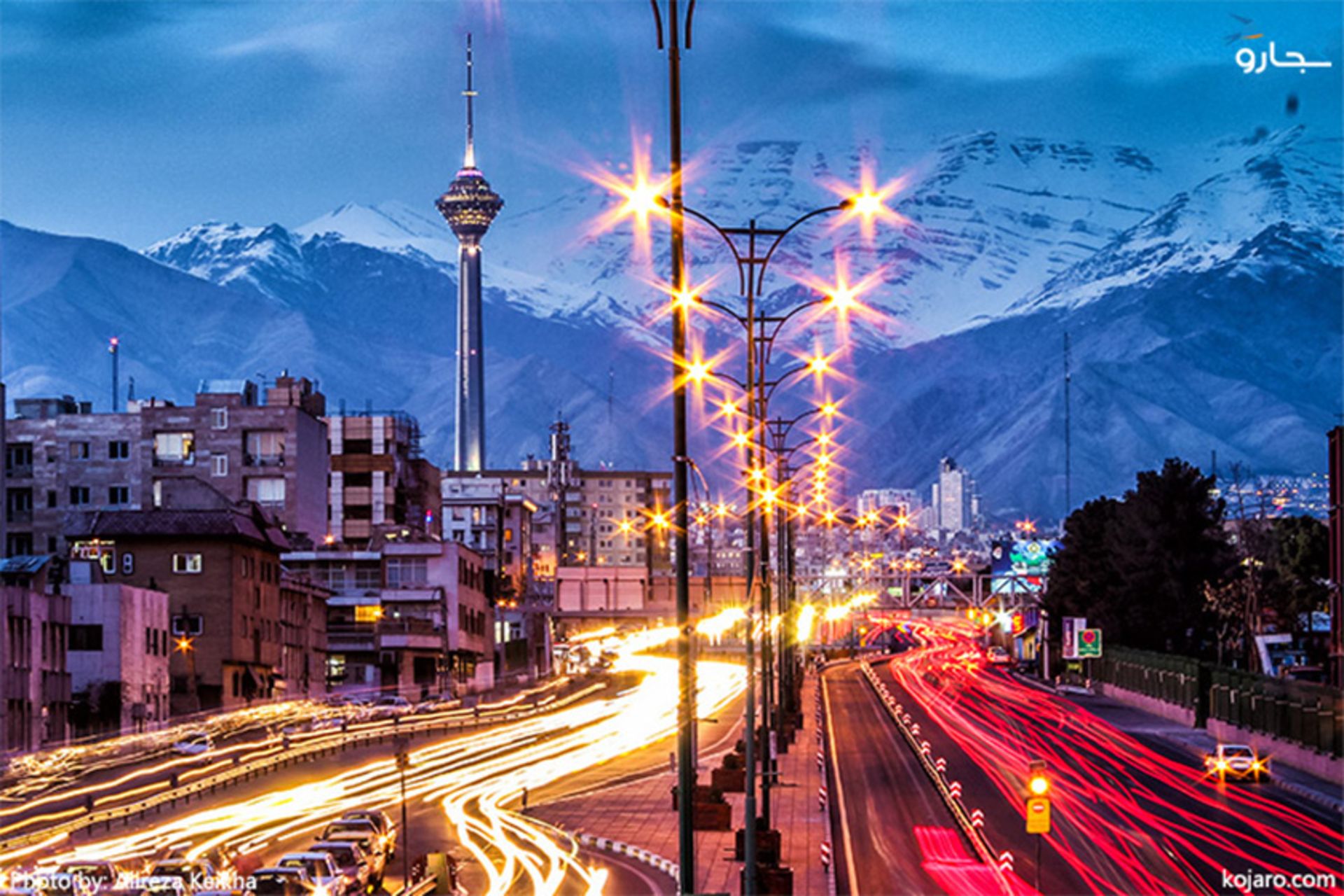 برج میلاد تهران در نمایی از اتوبان های چمران و شیخ فضل الله