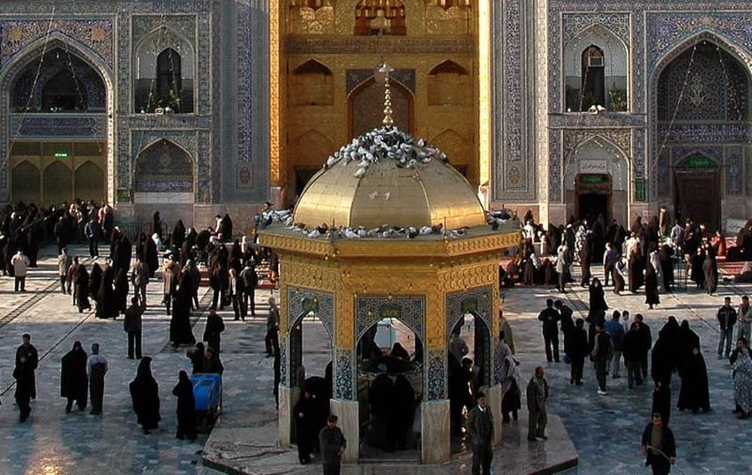 سقاخانه طلا؛ حرم امام رضا (ع)