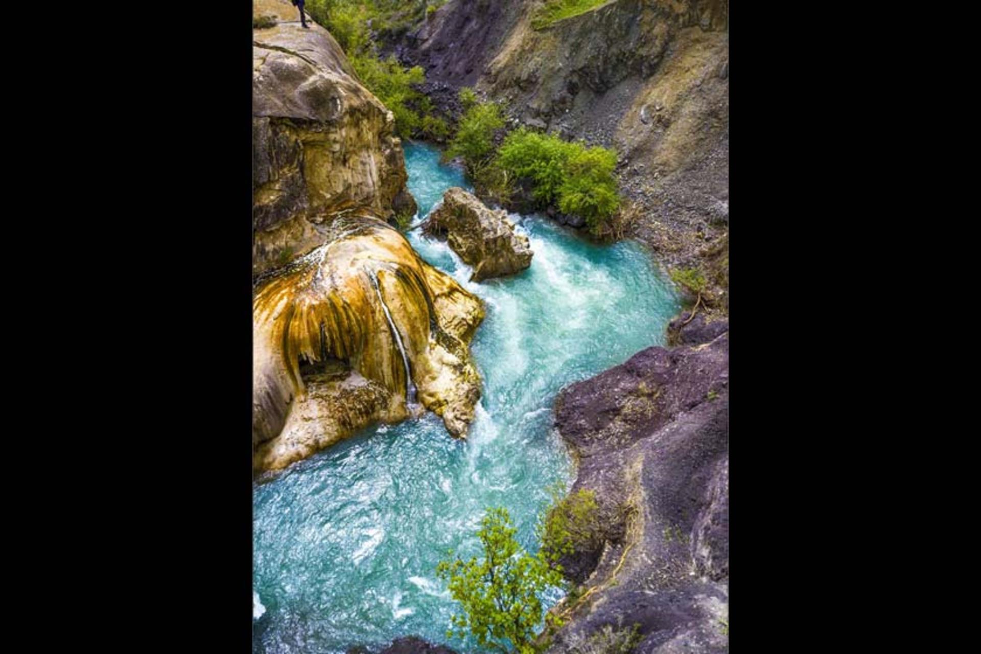 حمام طبیعی حیدر باغی