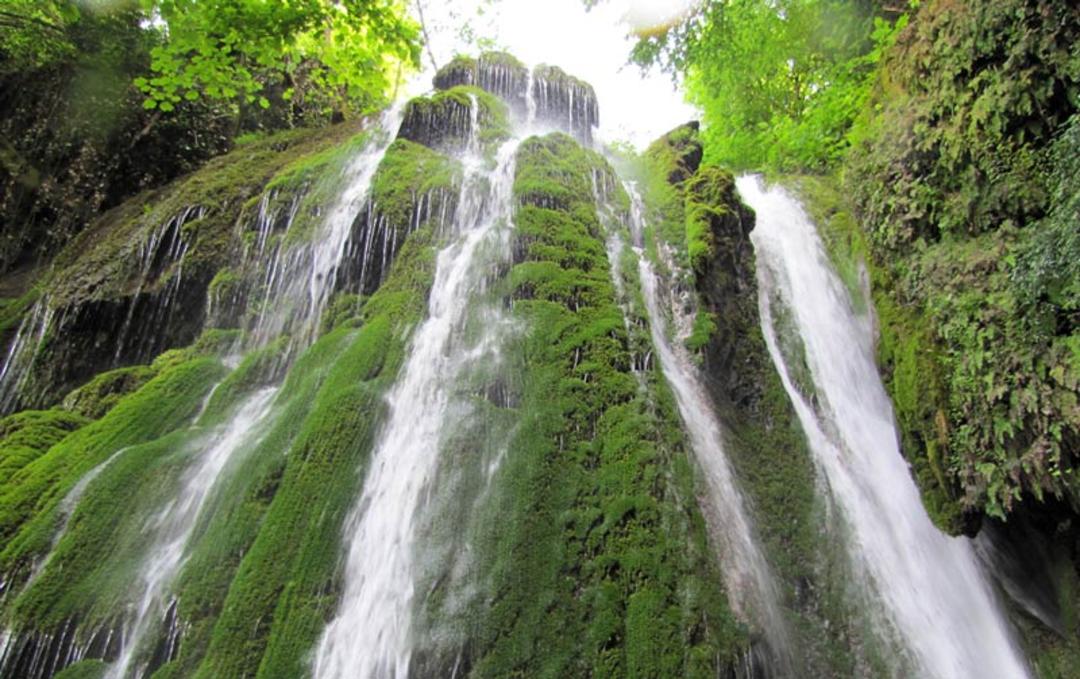 آبشار کبودوال از نمای پایین